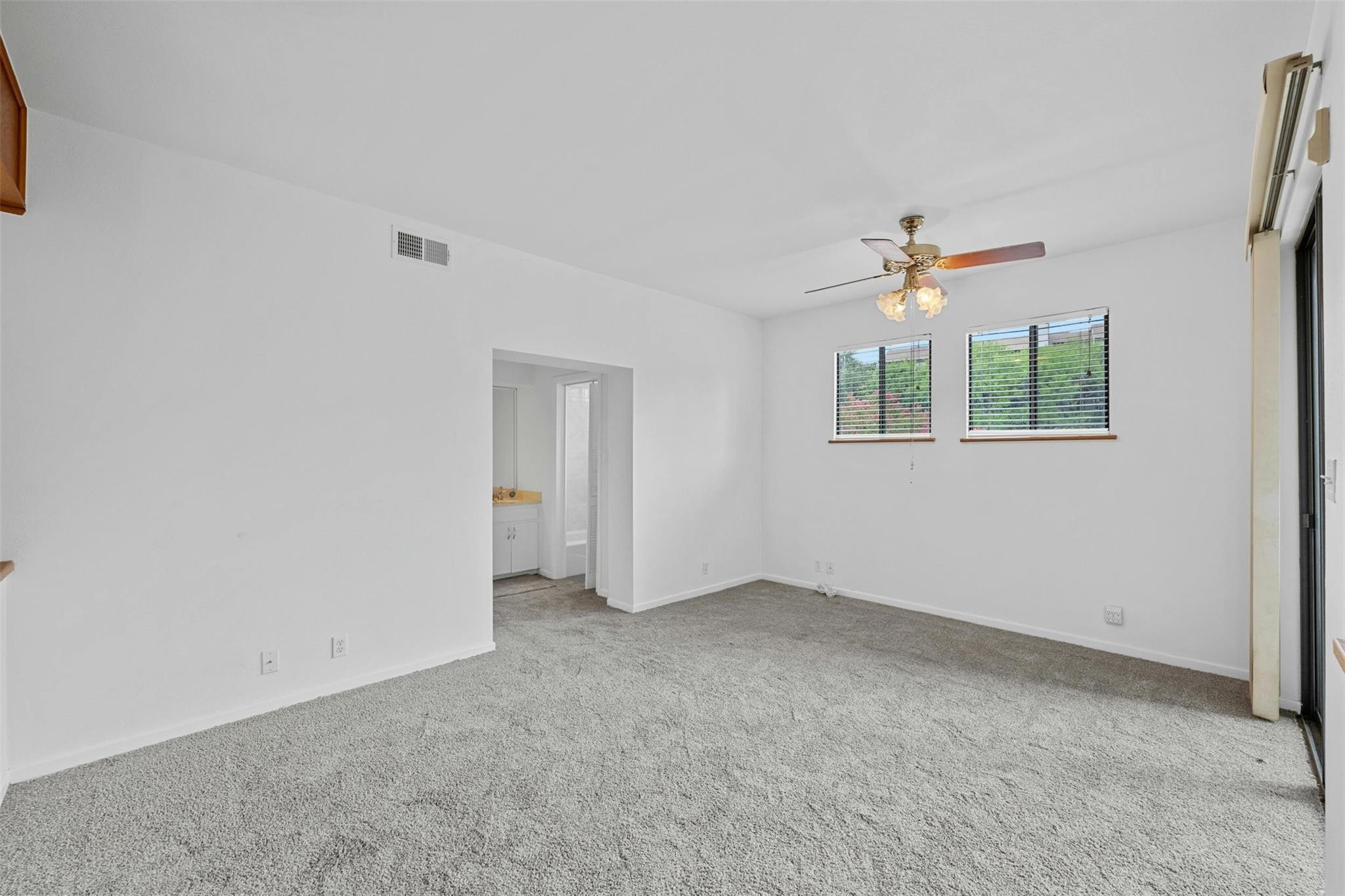 1735 Spyglass Dr # 115, Austin, TX 78746