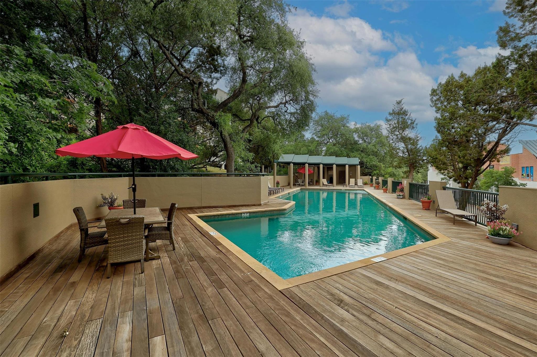 1735 Spyglass Dr # 115, Austin, TX 78746