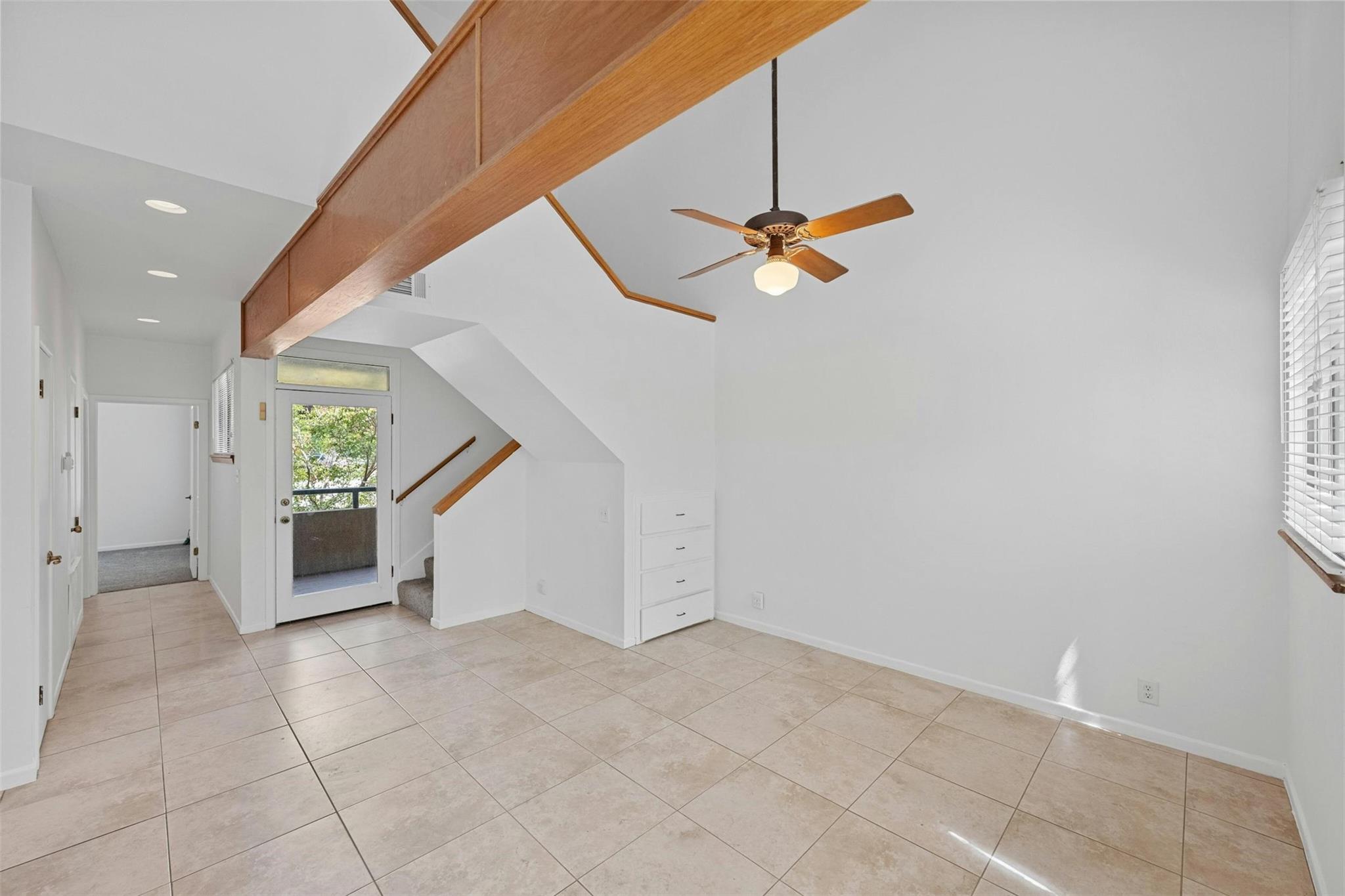 1735 Spyglass Dr # 115, Austin, TX 78746