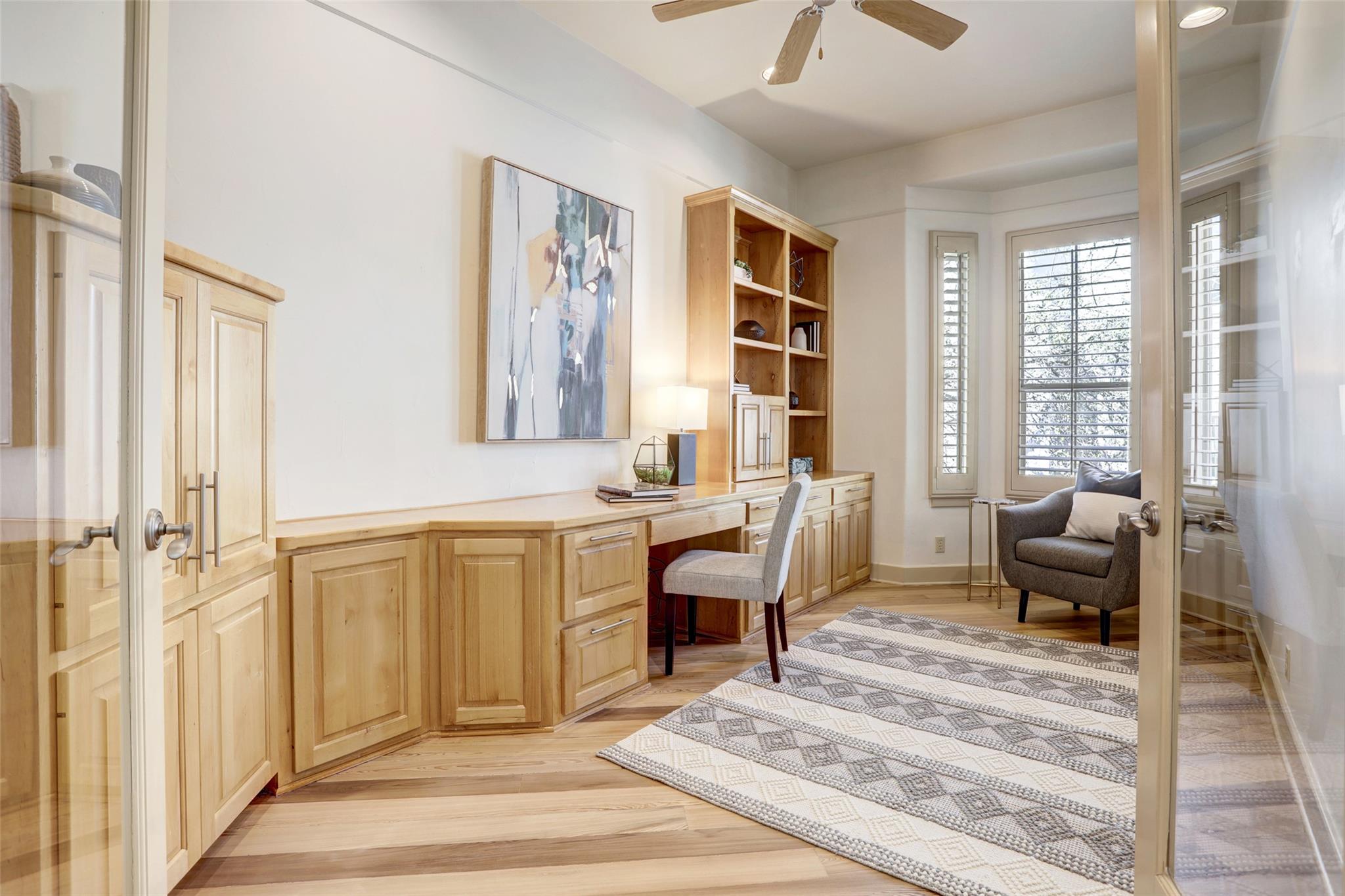 8546 Adirondack Trl # 10, Austin, TX 78759