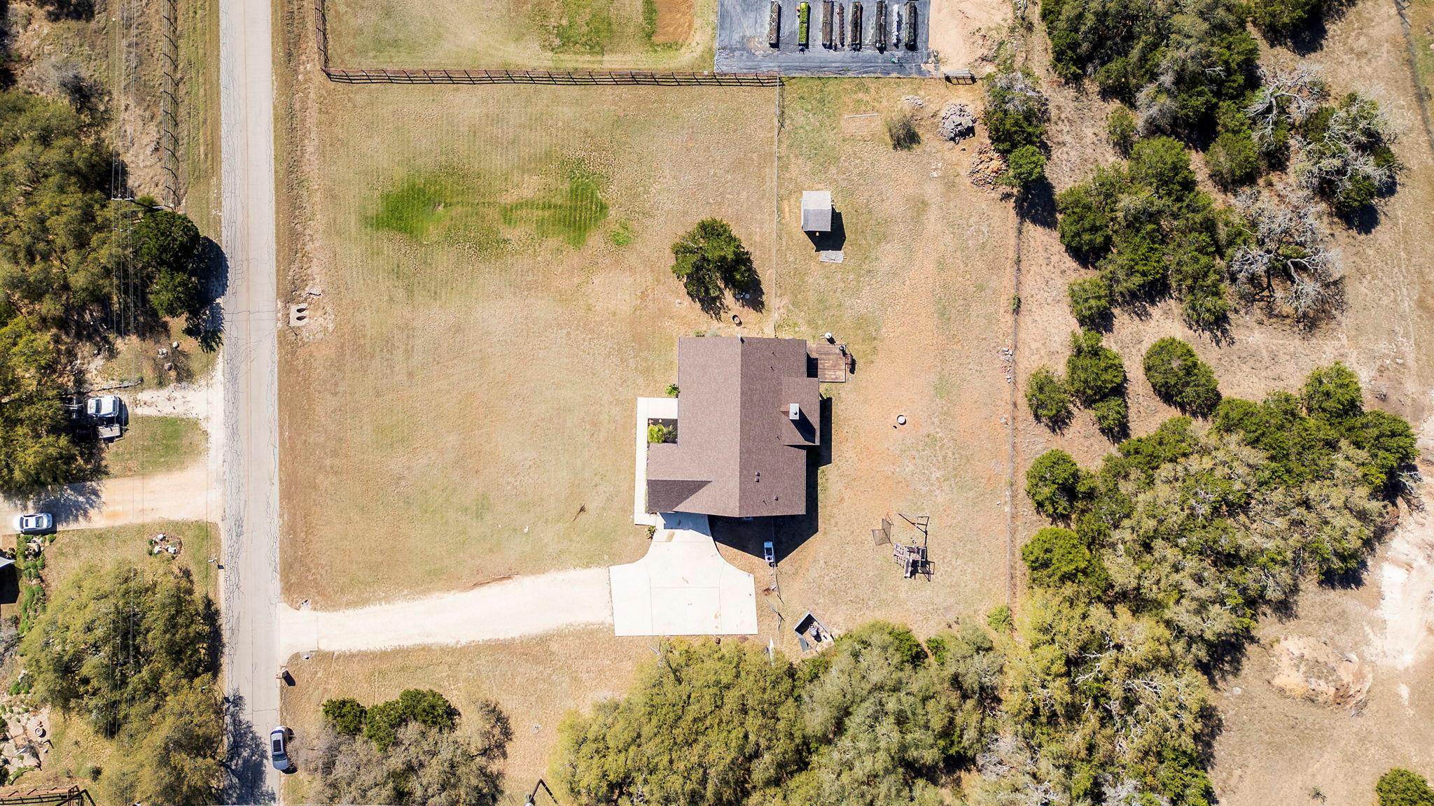 463 Beauchamp Rd, Dripping Springs, TX 78620