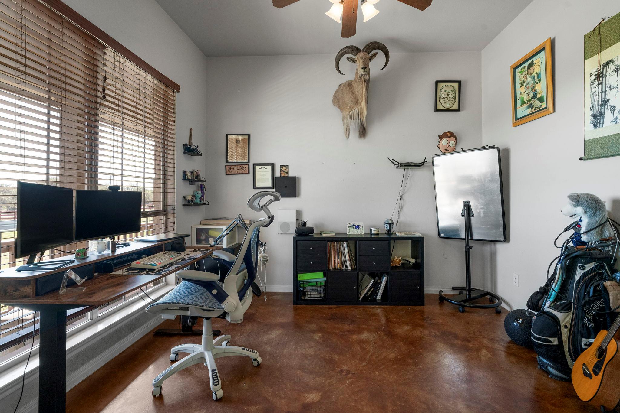 463 Beauchamp Rd, Dripping Springs, TX 78620