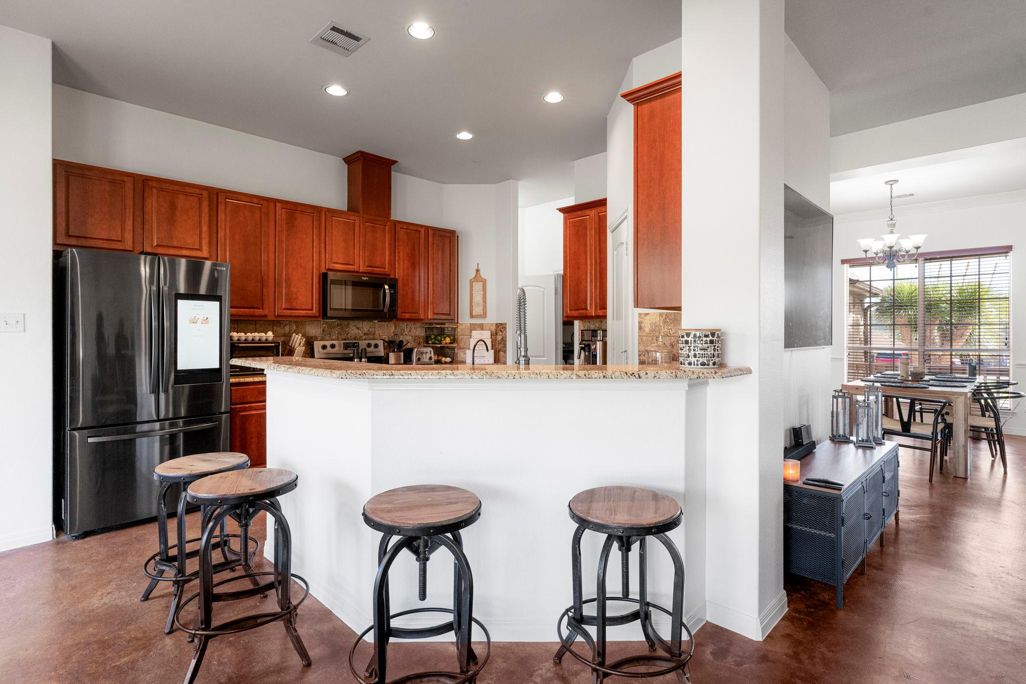 463 Beauchamp Rd, Dripping Springs, TX 78620