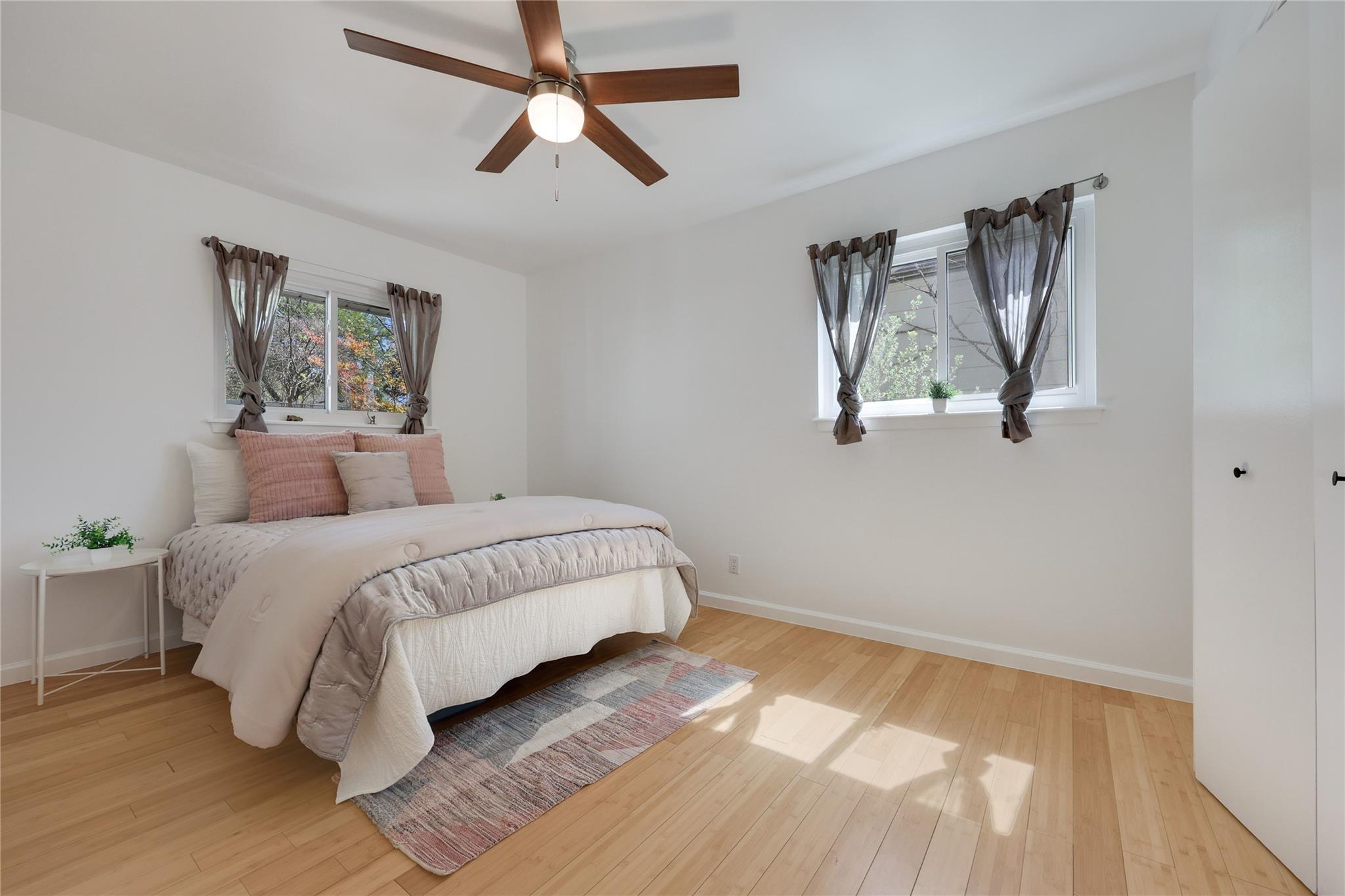 9811 Marlborough Dr, Austin, TX 78753