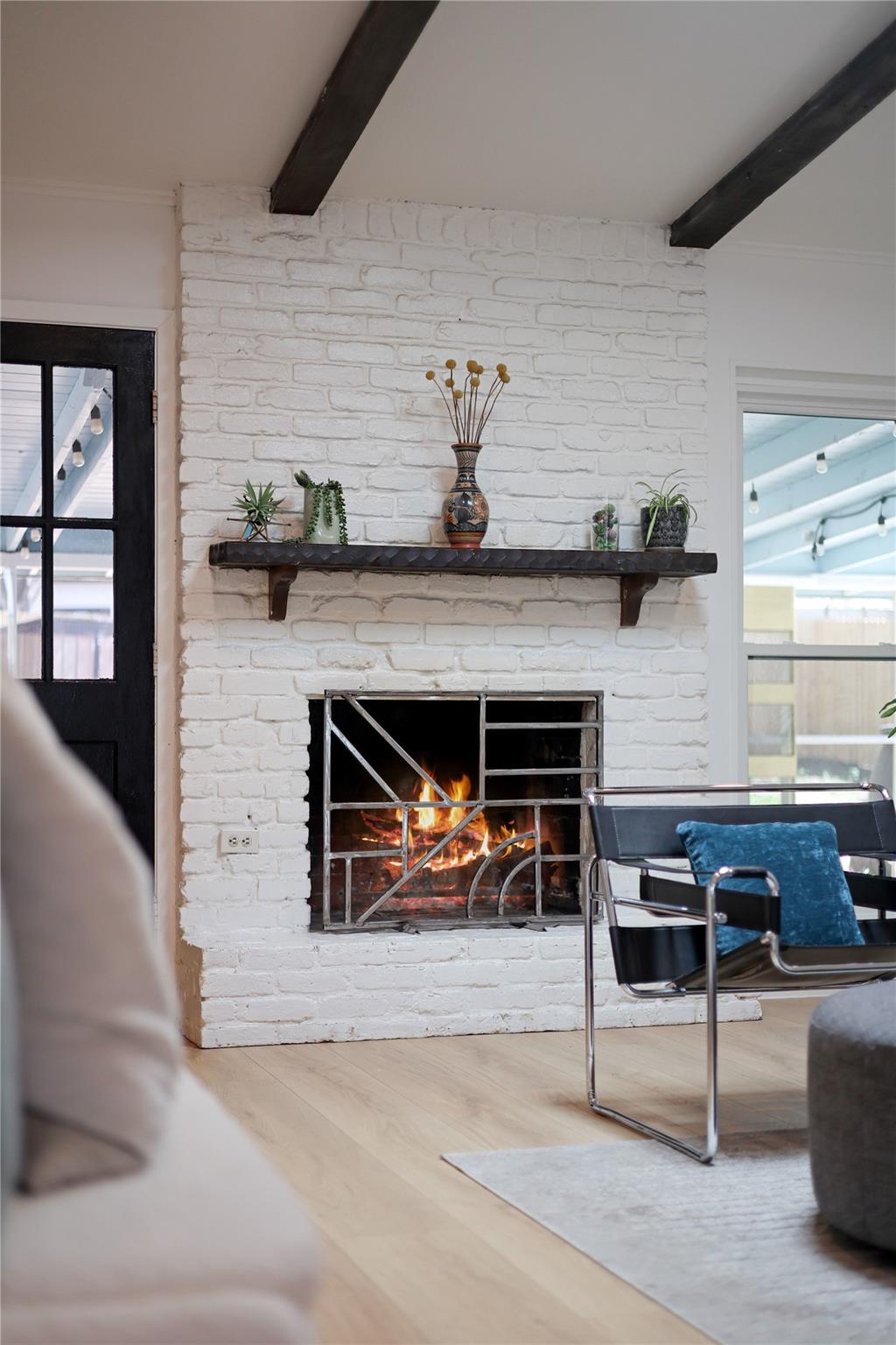 9811 Marlborough Dr, Austin, TX 78753