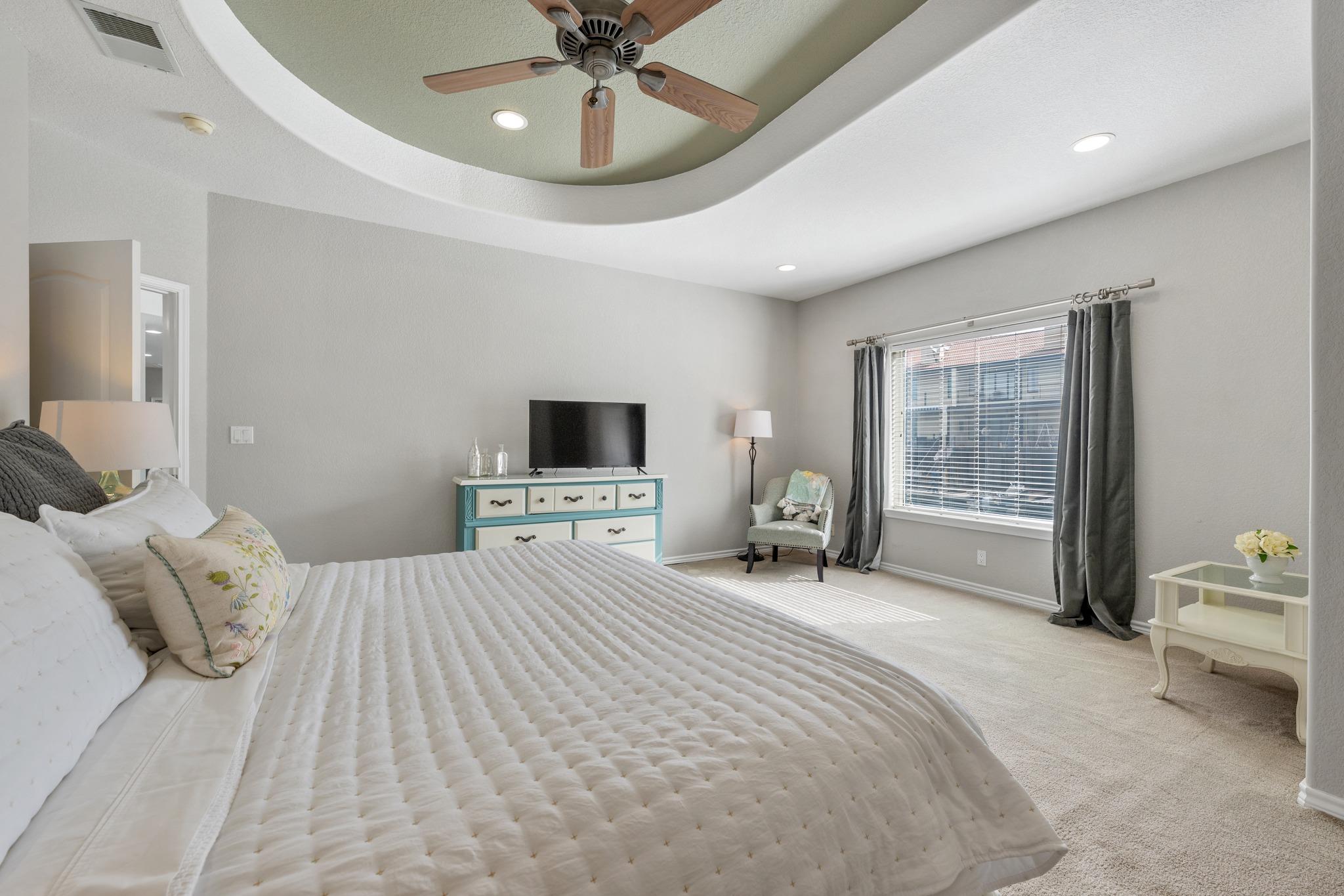 521 Lucy Ln, Horseshoe Bay, TX 78657