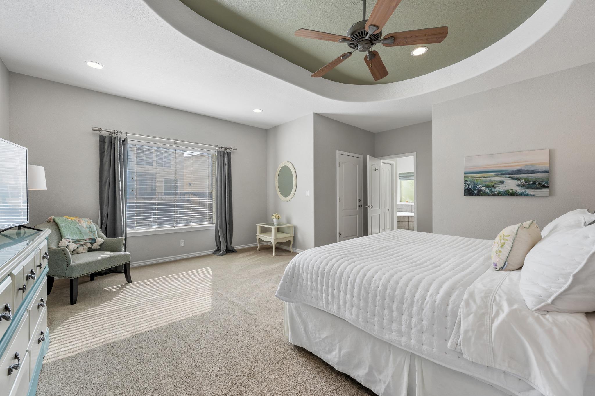 521 Lucy Ln, Horseshoe Bay, TX 78657