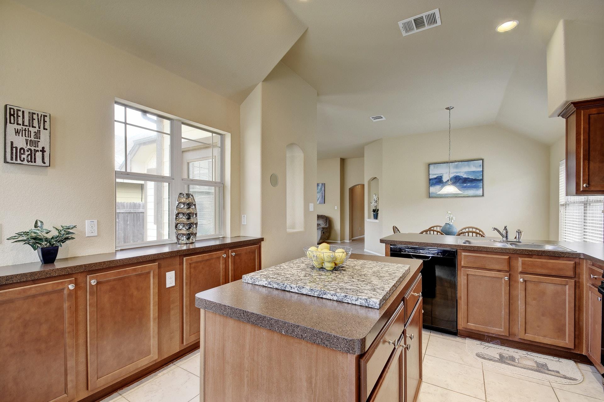 202 Silo St, San Marcos, TX 78666