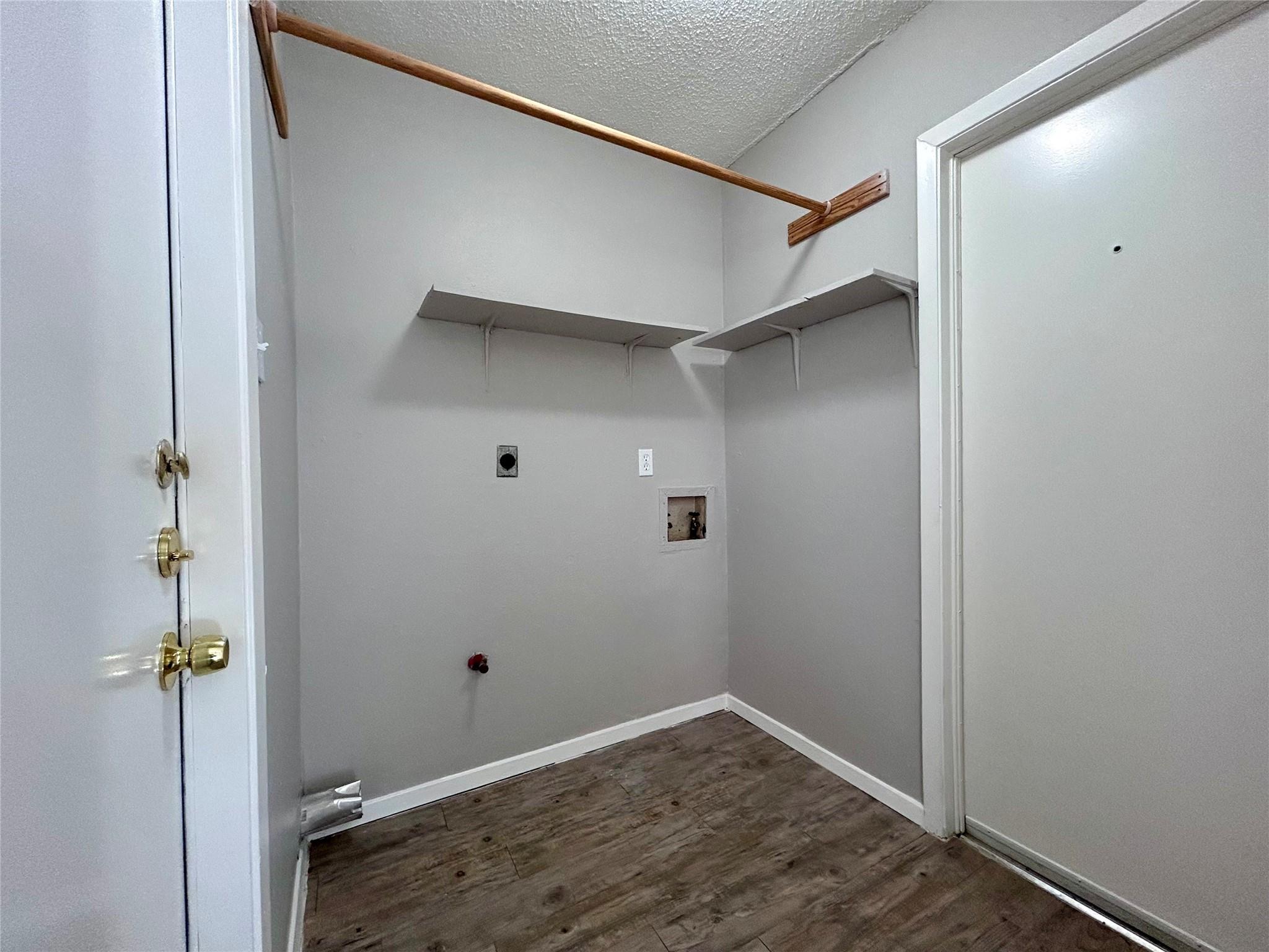 10409 Golden Meadow Dr # B, Austin, TX 78758