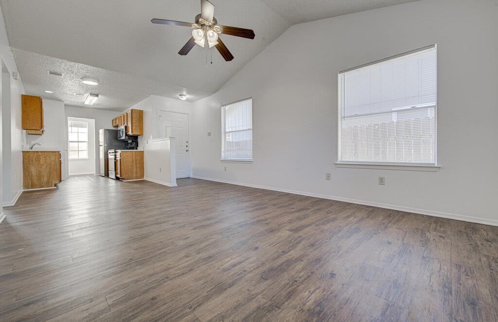 8118 W Gate Blvd # B, Austin, TX 78745