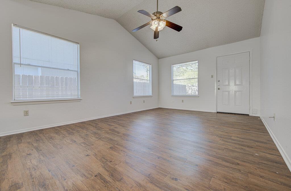 8118 W Gate Blvd # B, Austin, TX 78745