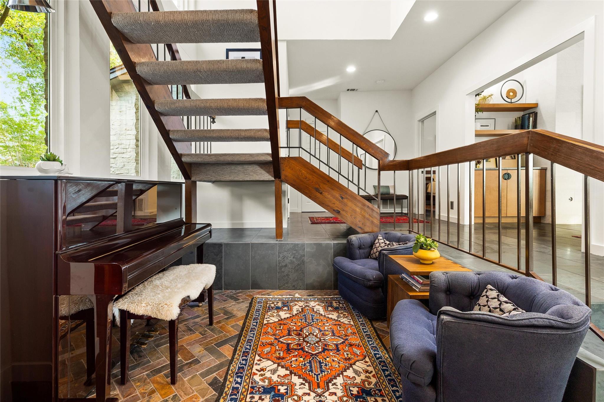 4401 Walhill Ln, Austin, TX 78759