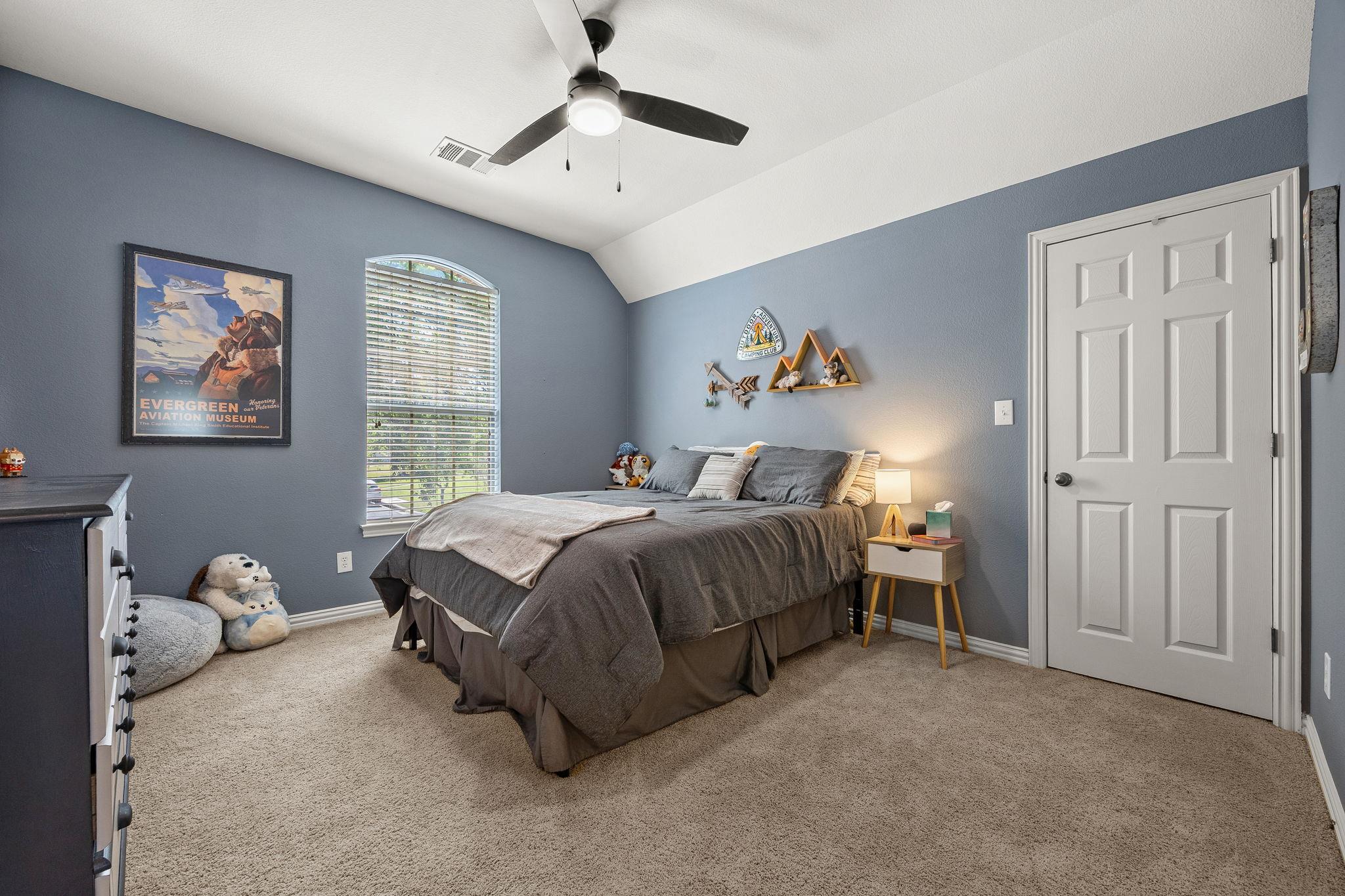 128 Las Colinas Dr, Georgetown, TX 78628