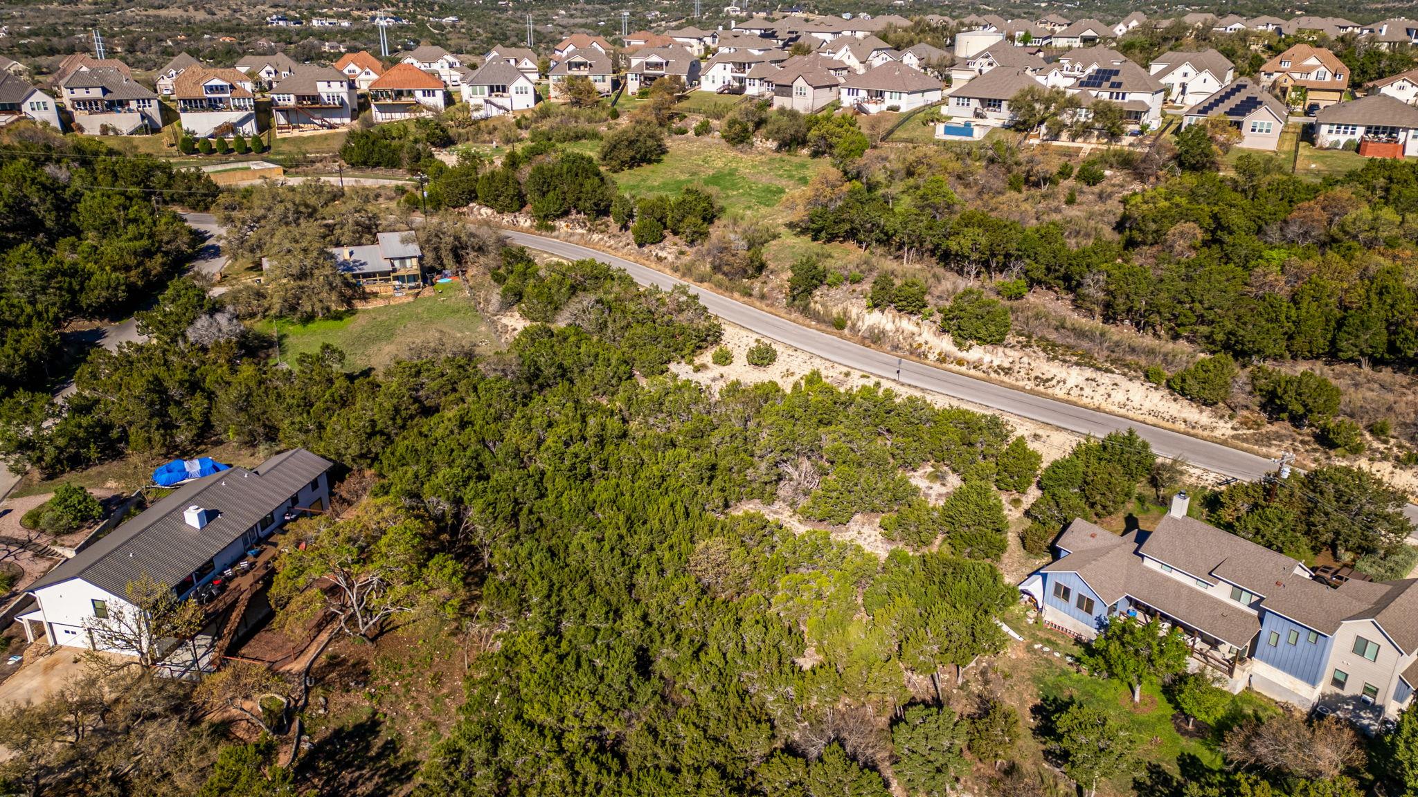 2711 Crosswind Dr, Spicewood, TX 78669