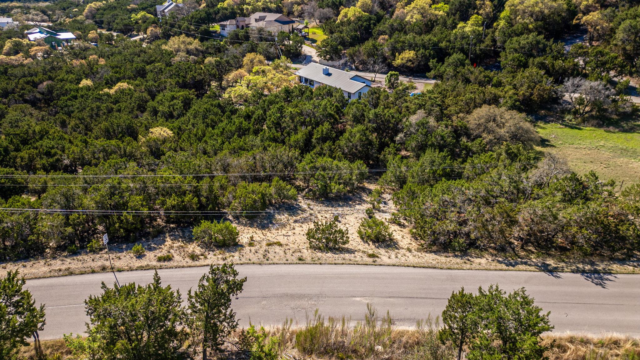 2711 Crosswind Dr, Spicewood, TX 78669