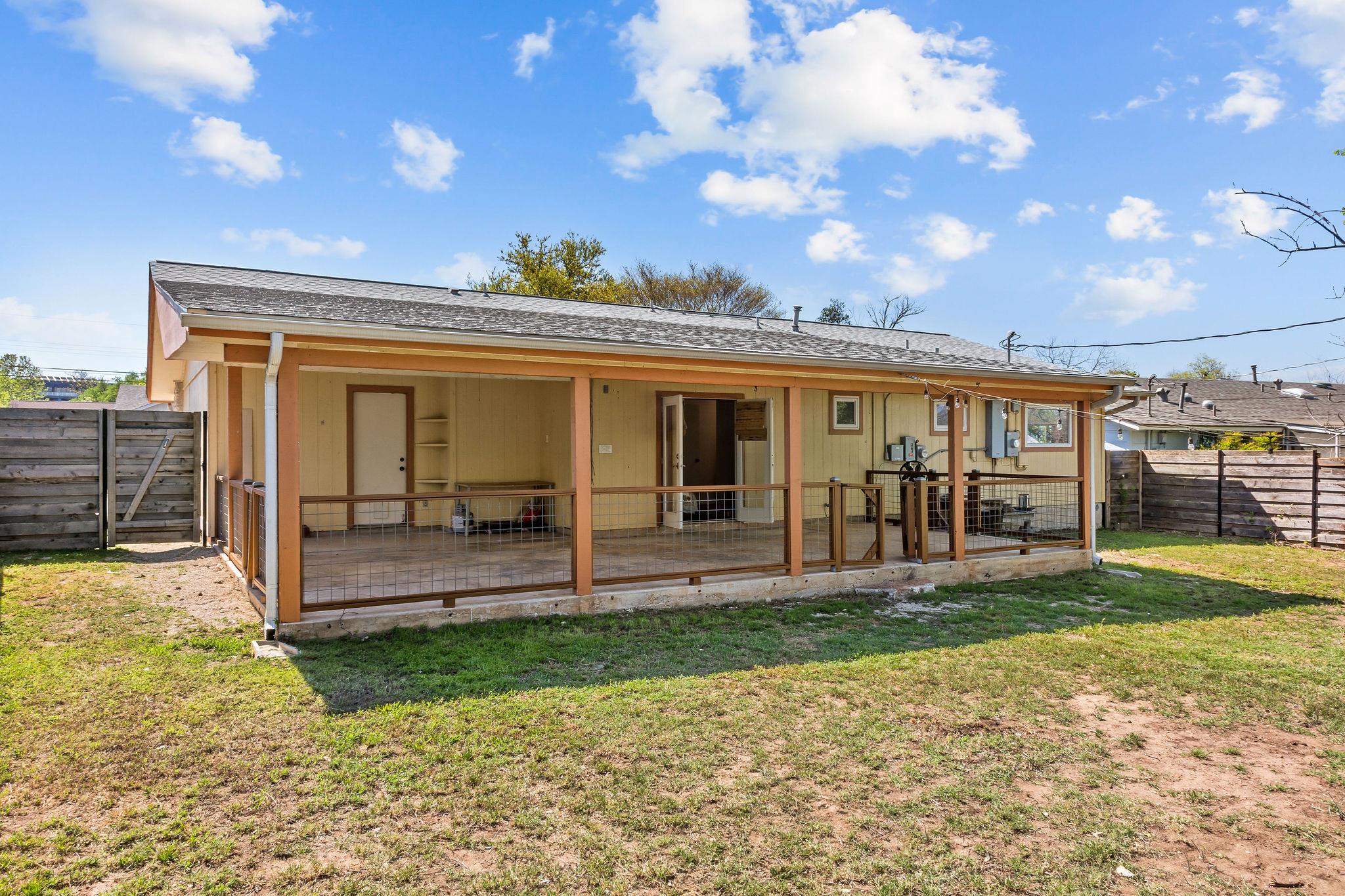 6812 Miranda Dr, Austin, TX 78752