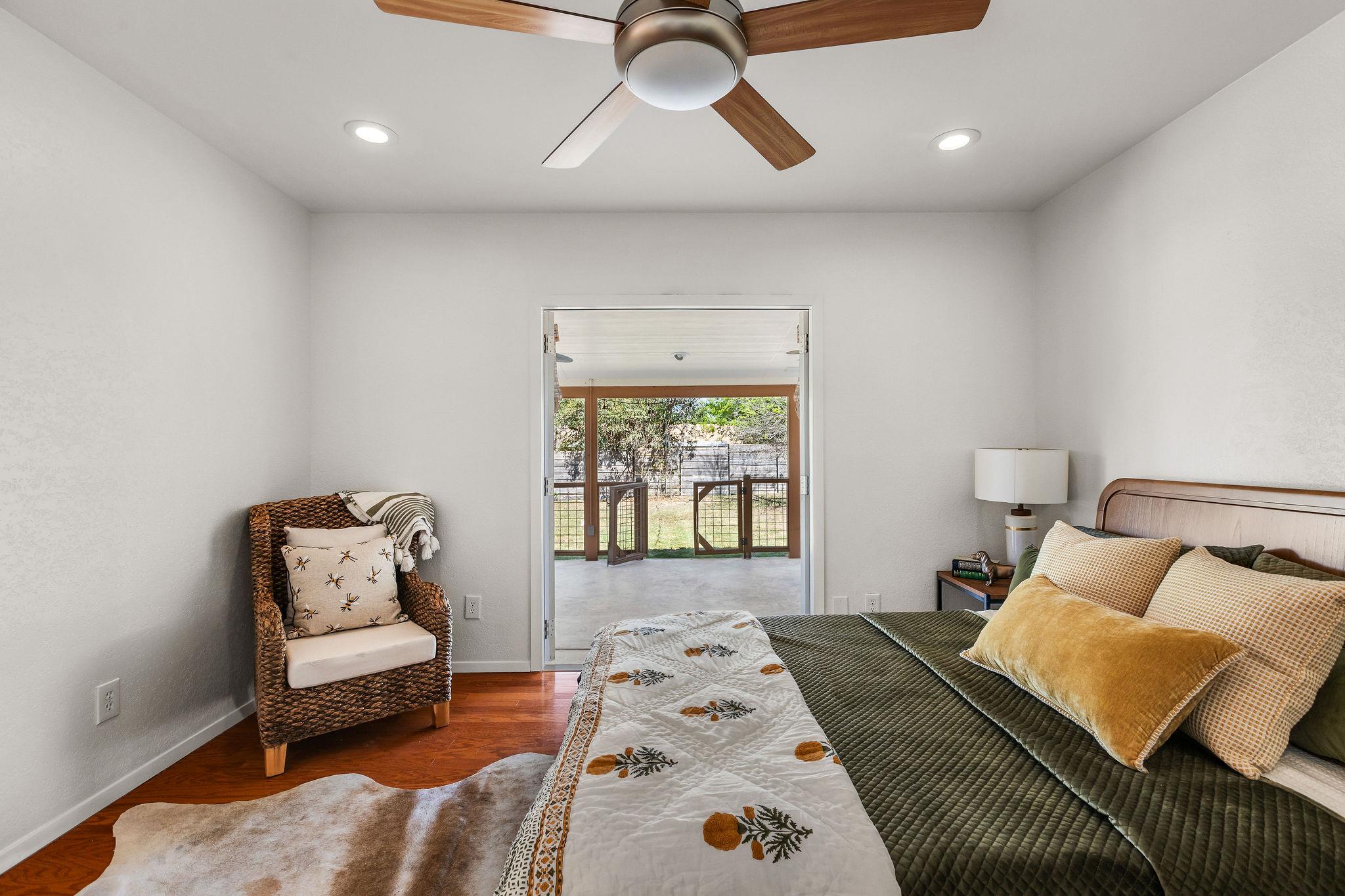 6812 Miranda Dr, Austin, TX 78752