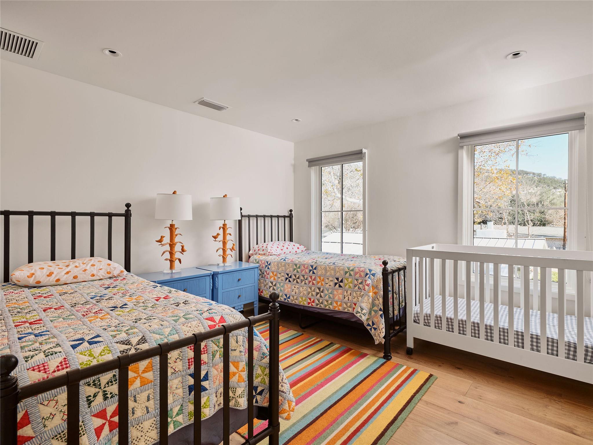 3016 Edgewater Dr, Austin, TX 78733