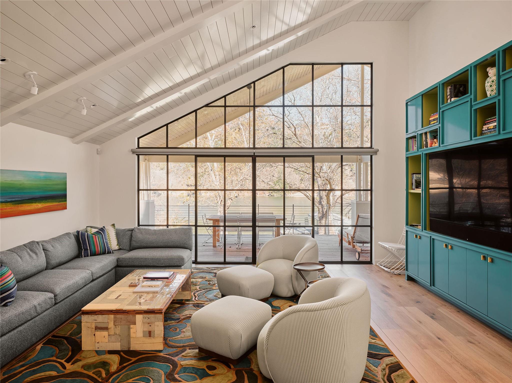 3016 Edgewater Dr, Austin, TX 78733