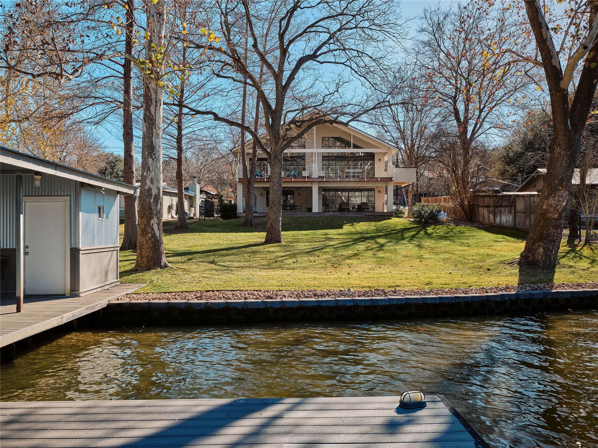 3016 Edgewater Dr, Austin, TX 78733