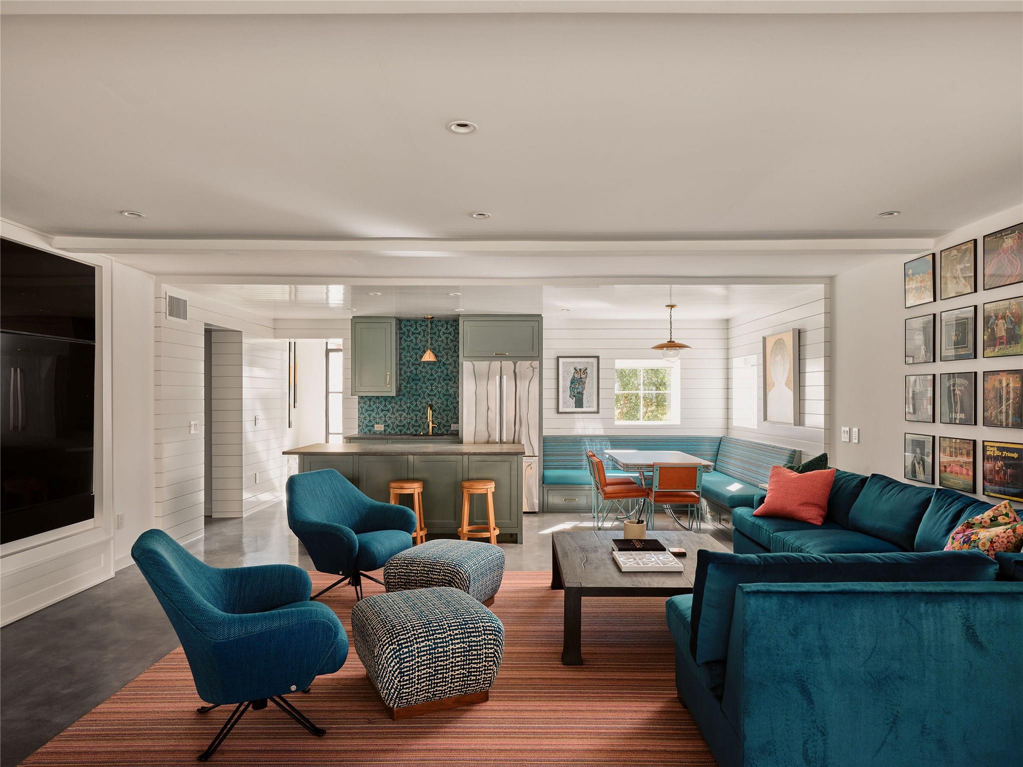 3016 Edgewater Dr, Austin, TX 78733