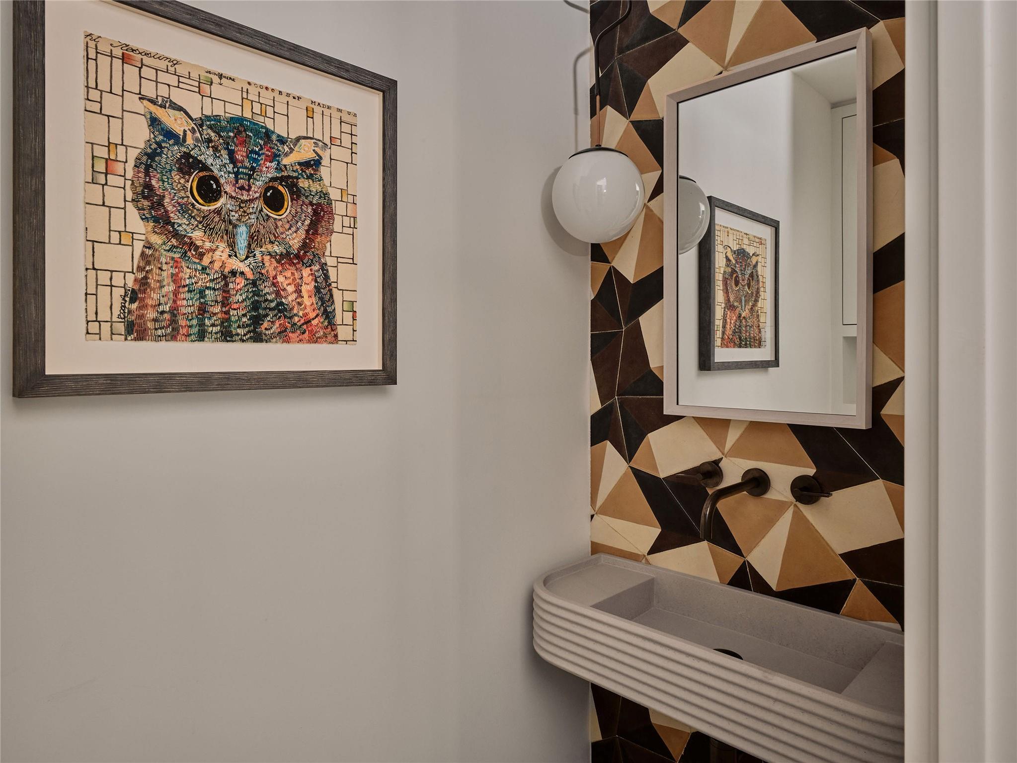 3016 Edgewater Dr, Austin, TX 78733