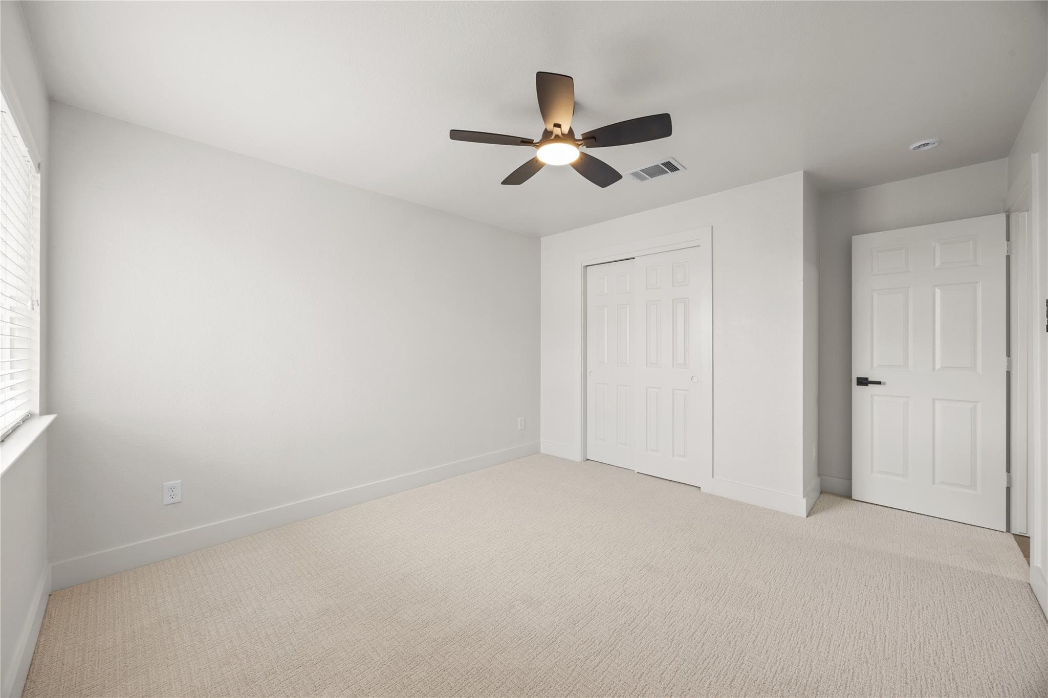 117 Waterloo Dr, Kyle, TX 78640