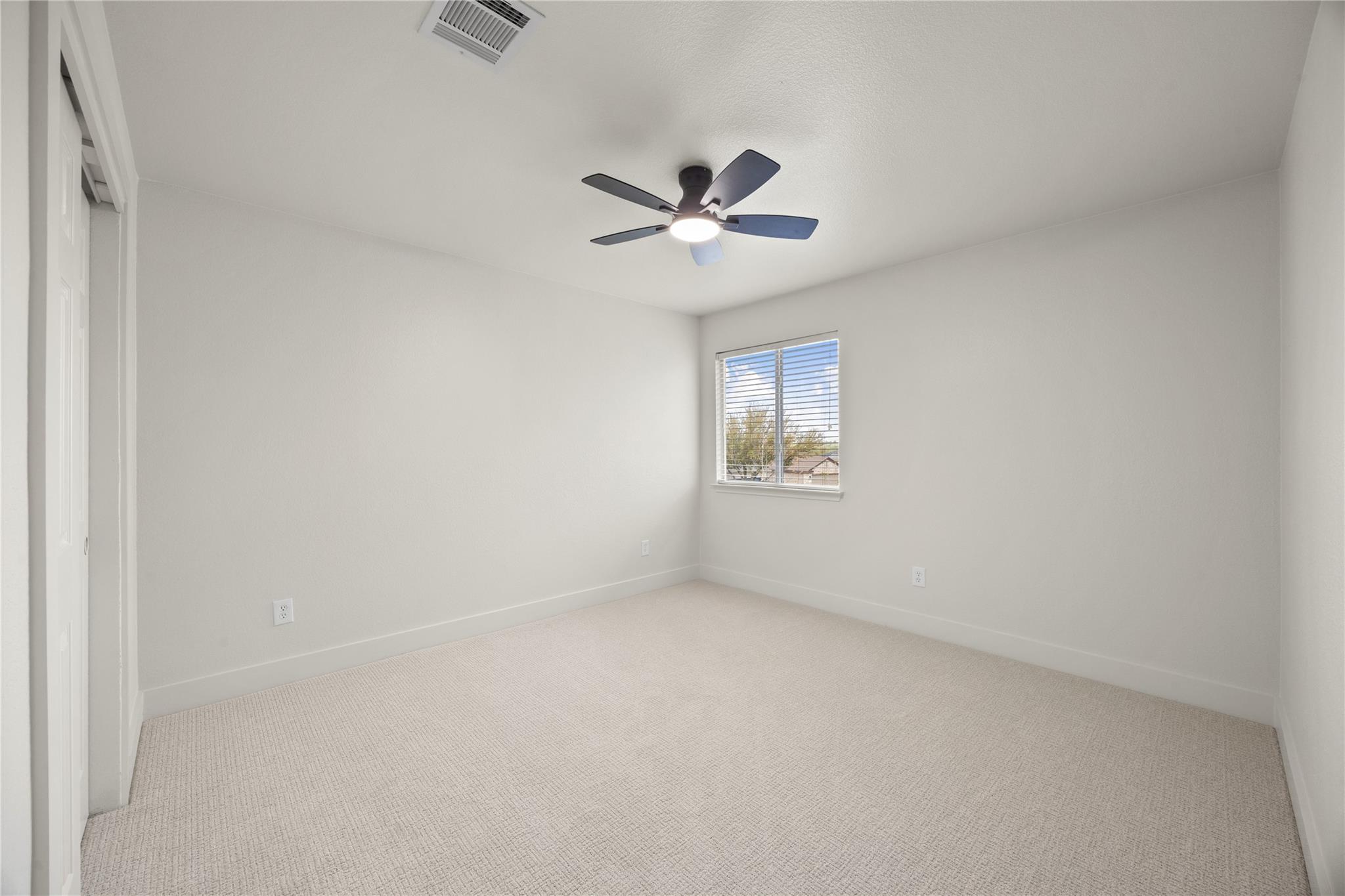 117 Waterloo Dr, Kyle, TX 78640