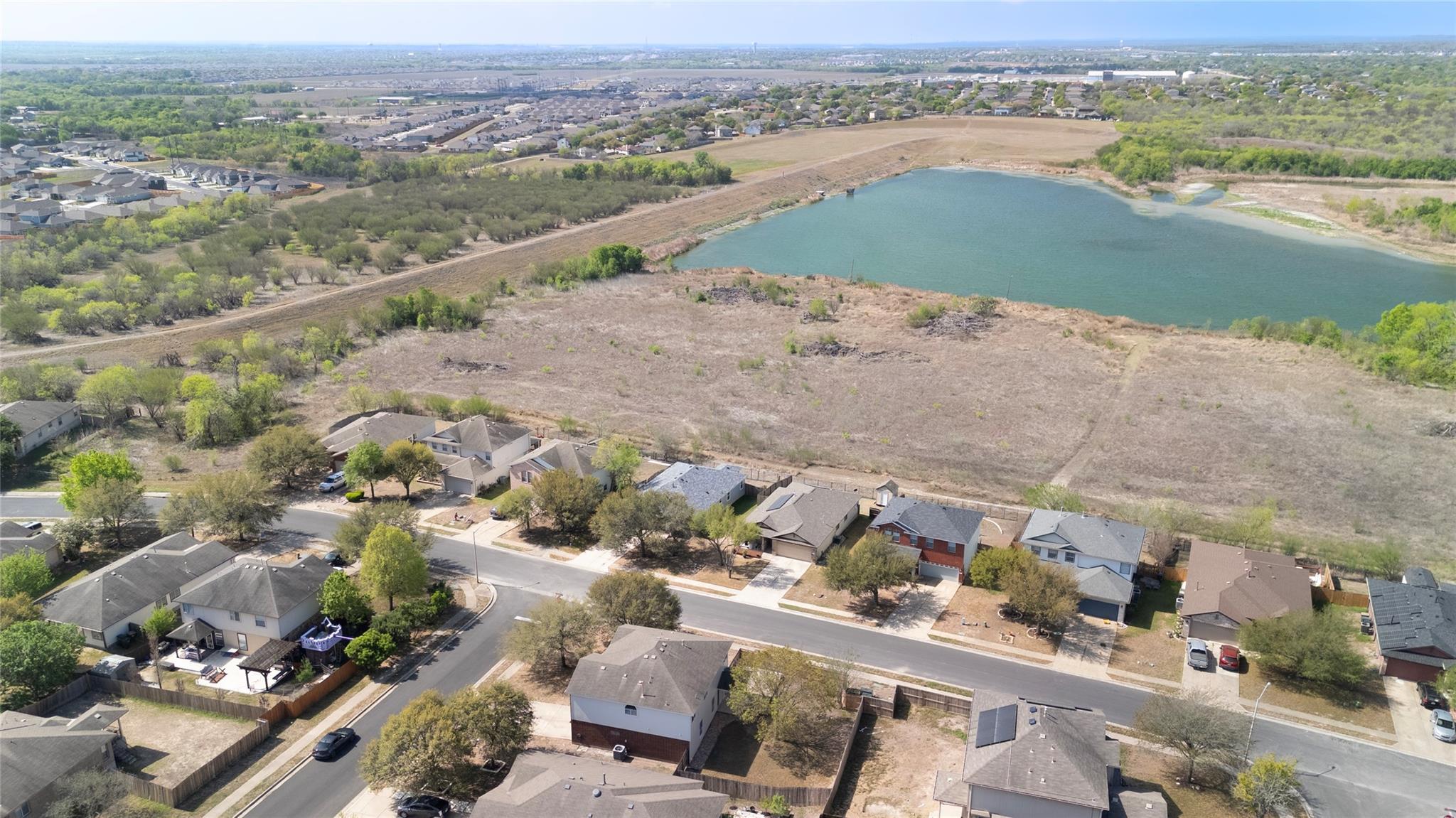 117 Waterloo Dr, Kyle, TX 78640