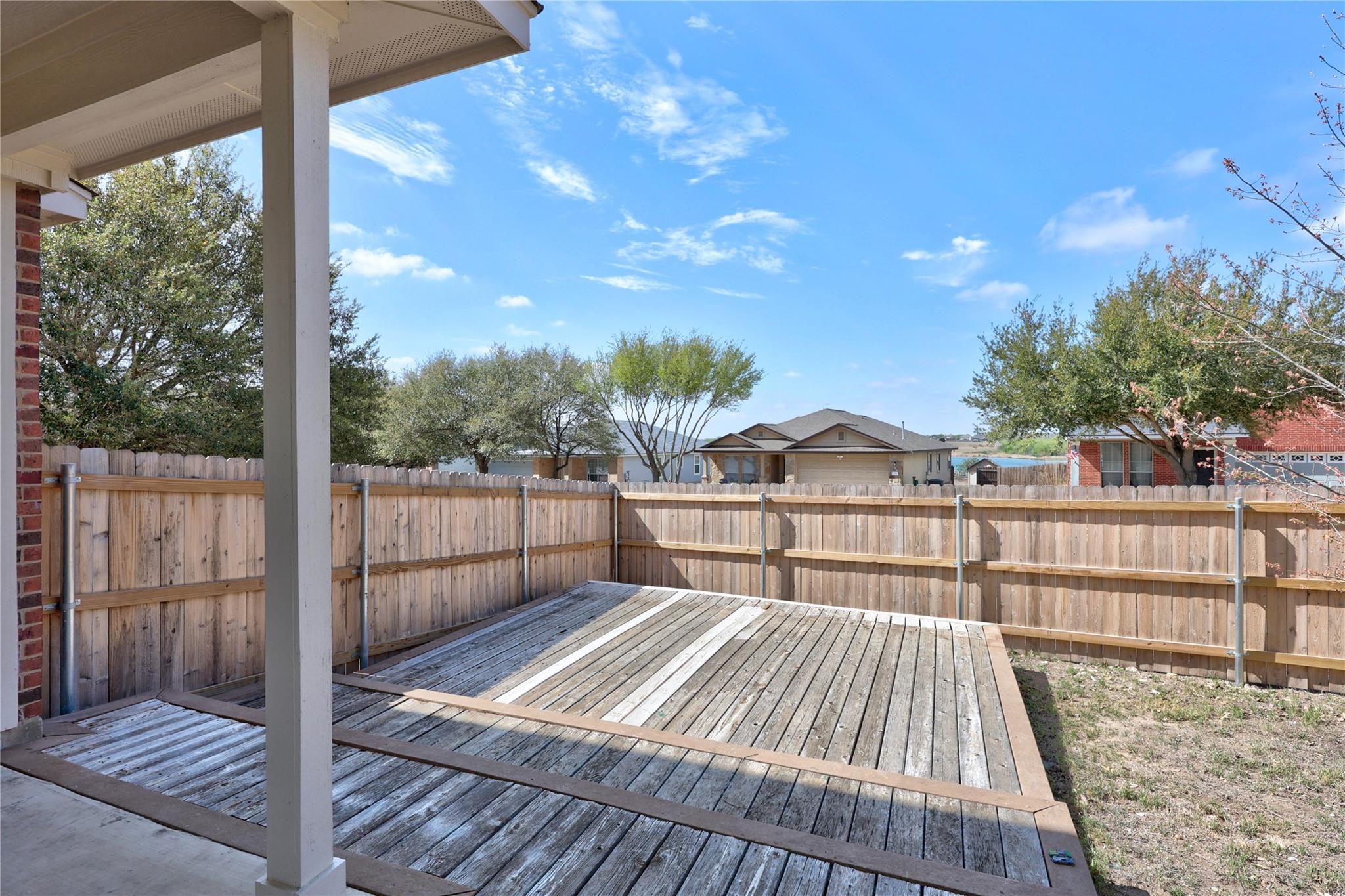 117 Waterloo Dr, Kyle, TX 78640