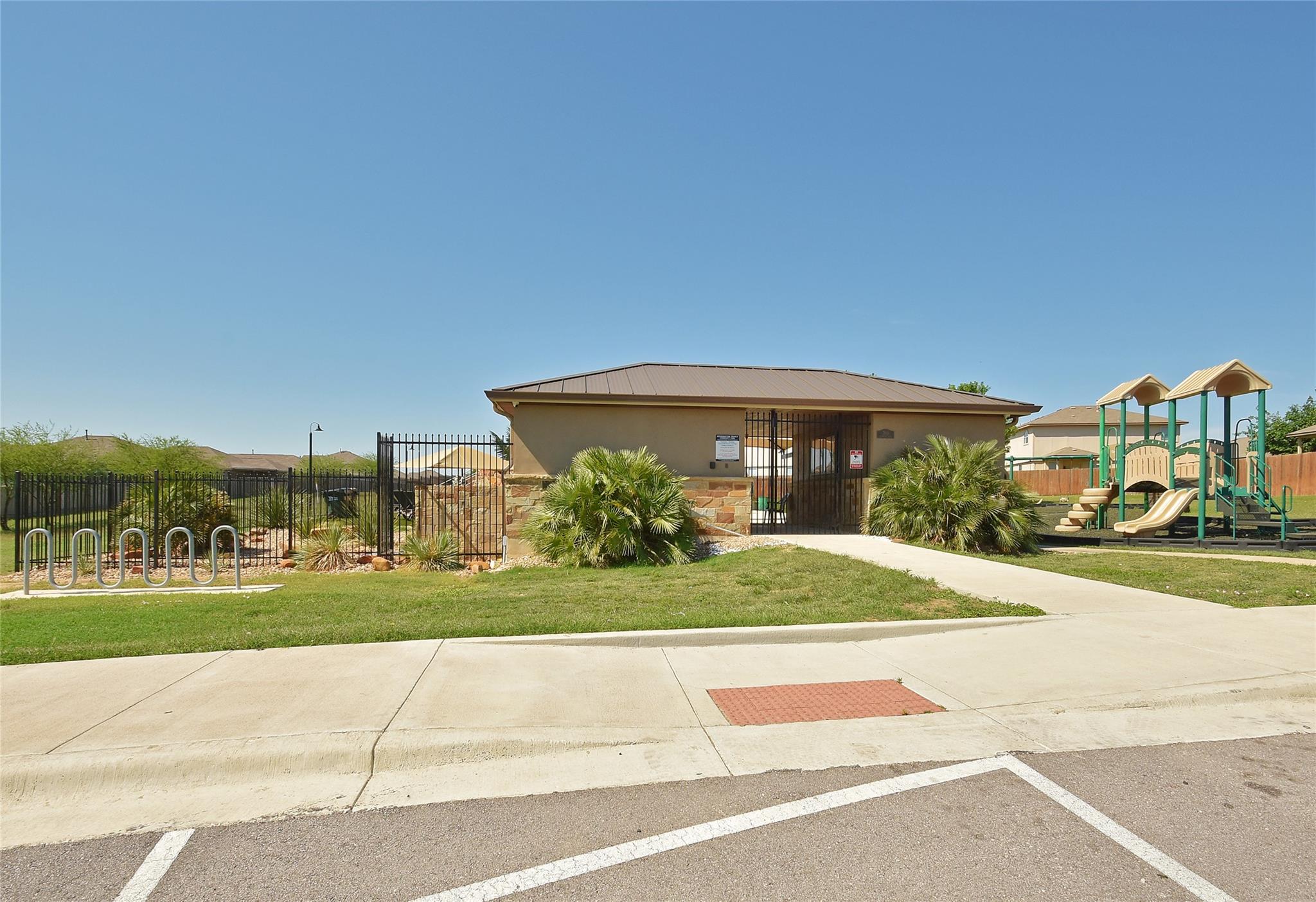 117 Waterloo Dr, Kyle, TX 78640