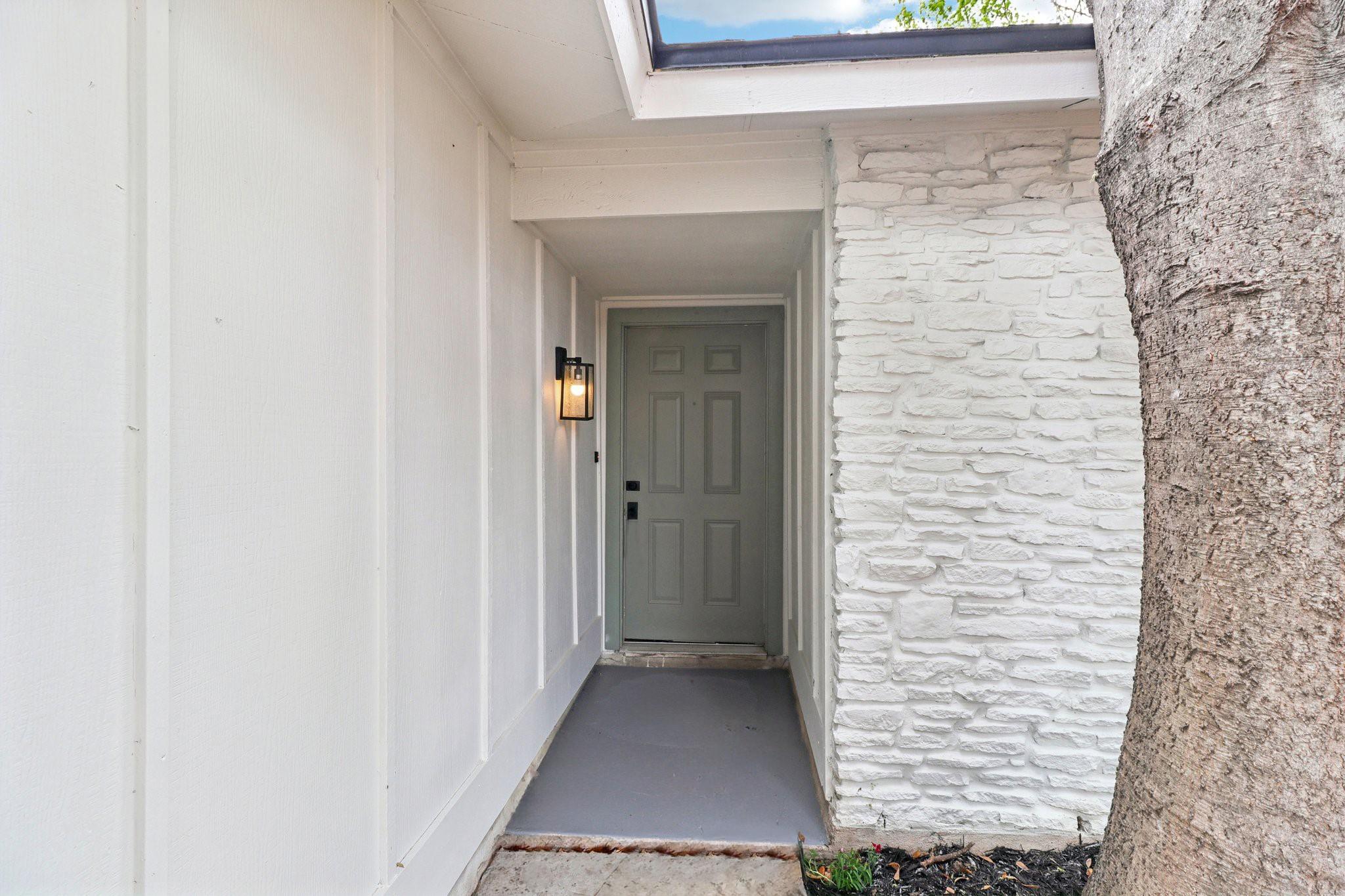 5707 Pino Ln, Austin, TX 78744