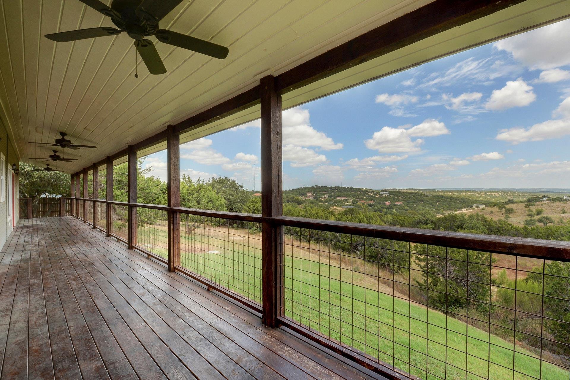 21300 Crestmont # B, Spicewood, TX 78669