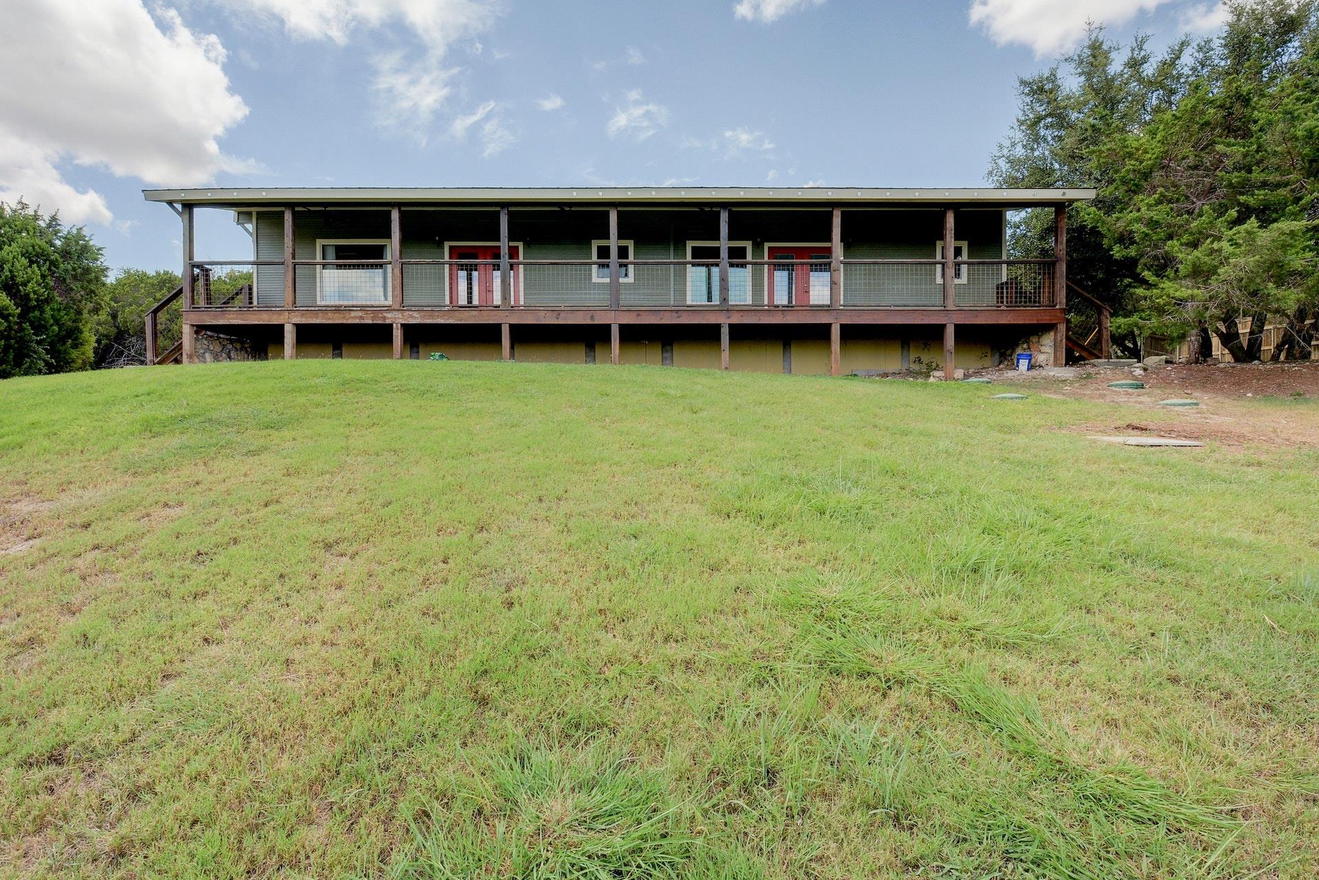 21300 Crestmont # B, Spicewood, TX 78669