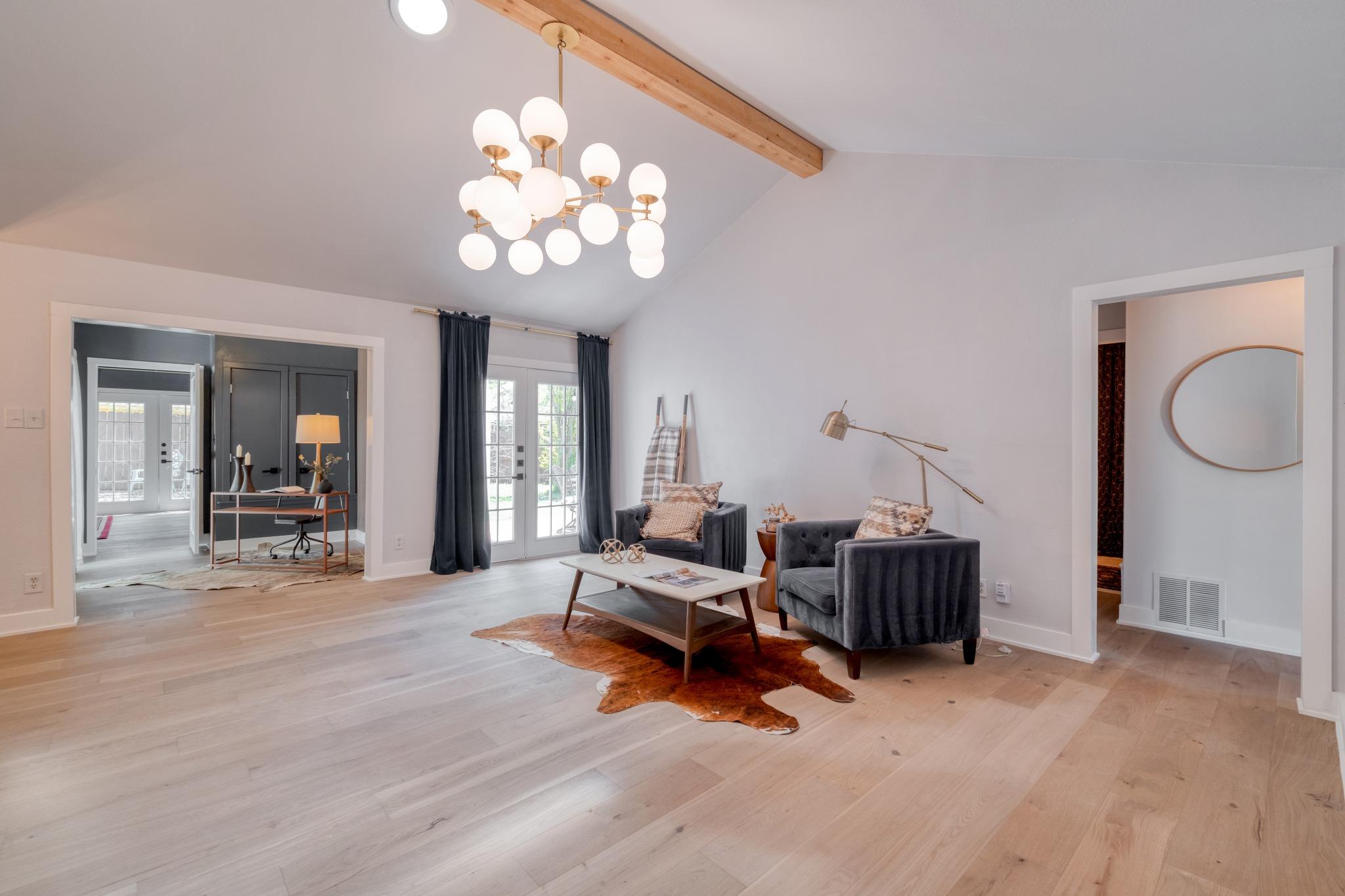 6609 Krollton Dr, Austin, TX 78745