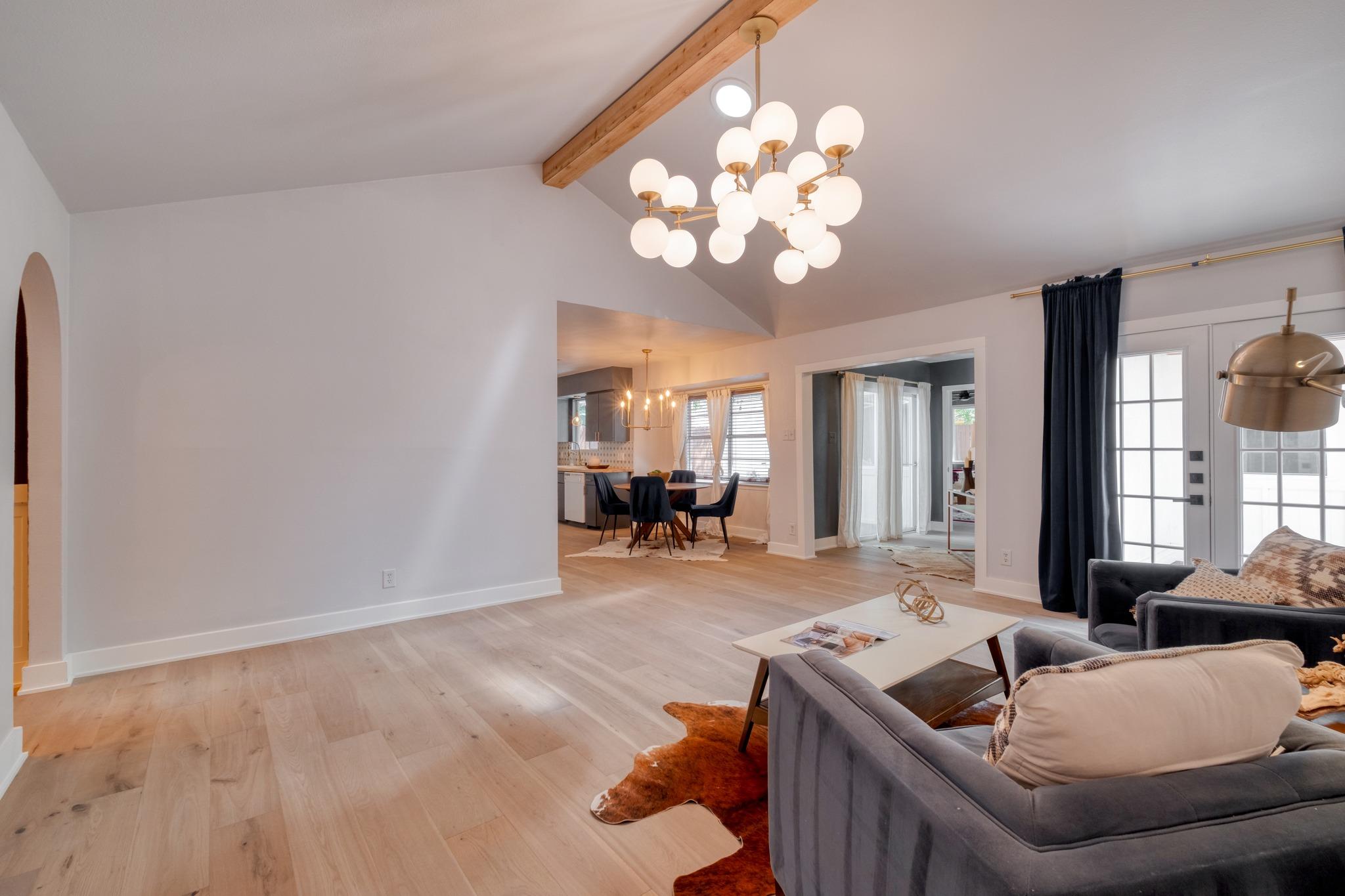 6609 Krollton Dr, Austin, TX 78745