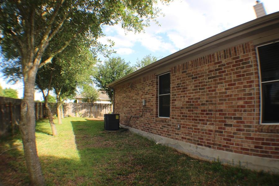 12321 Kilmartin Ln, Austin, TX 78754