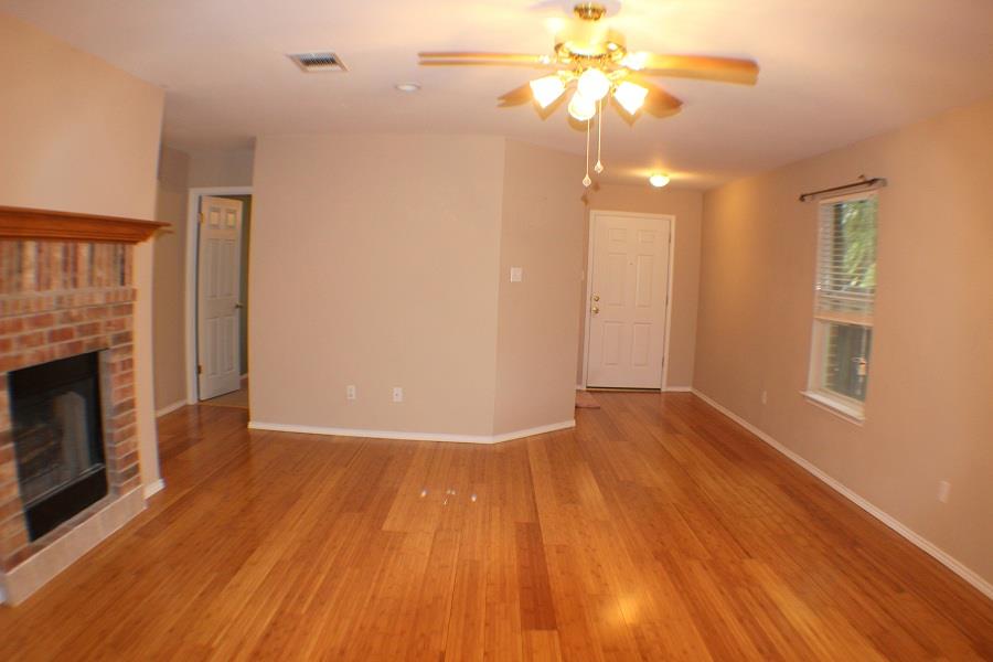 12321 Kilmartin Ln, Austin, TX 78754