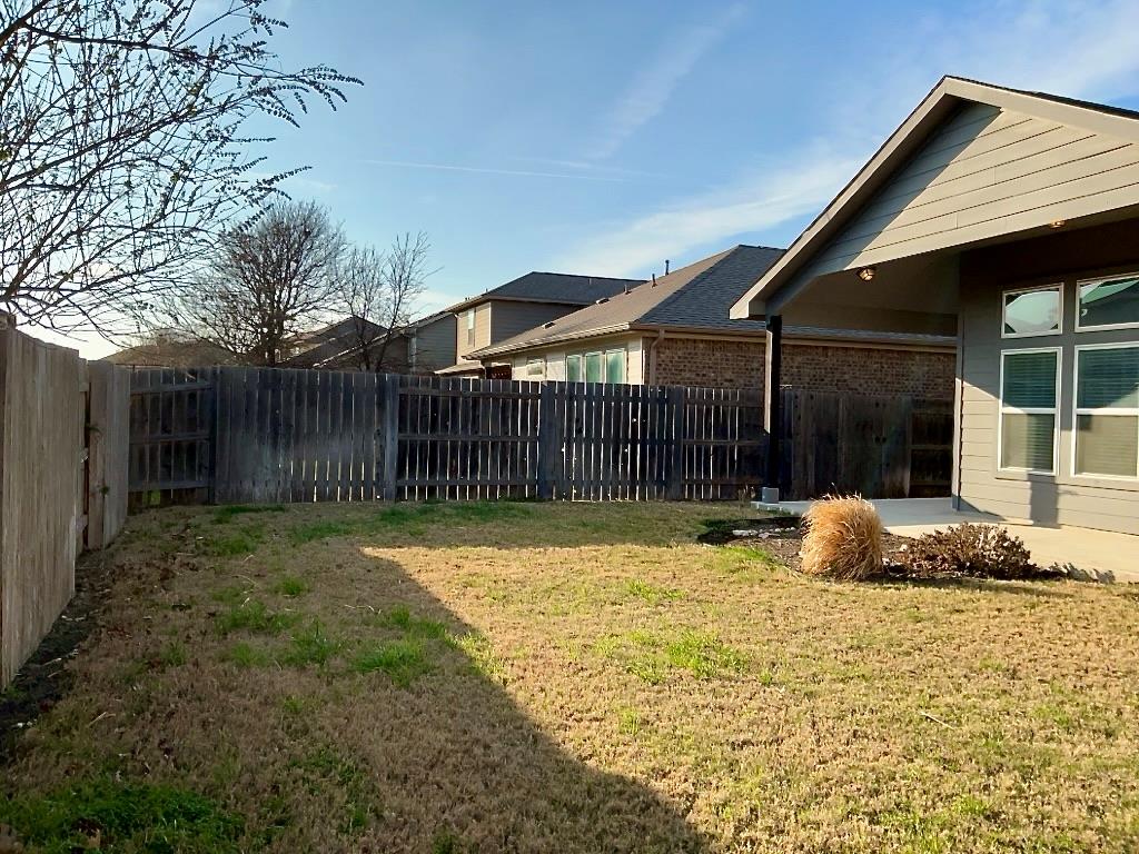 209 Penna Ln, Georgetown, TX 78628