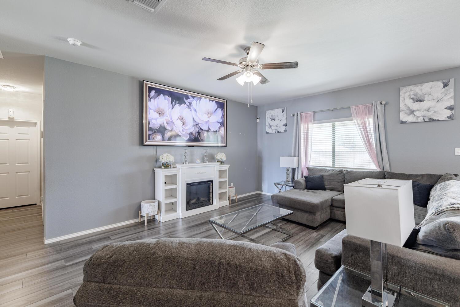 302 Paddock Ln, Killeen, TX 76542