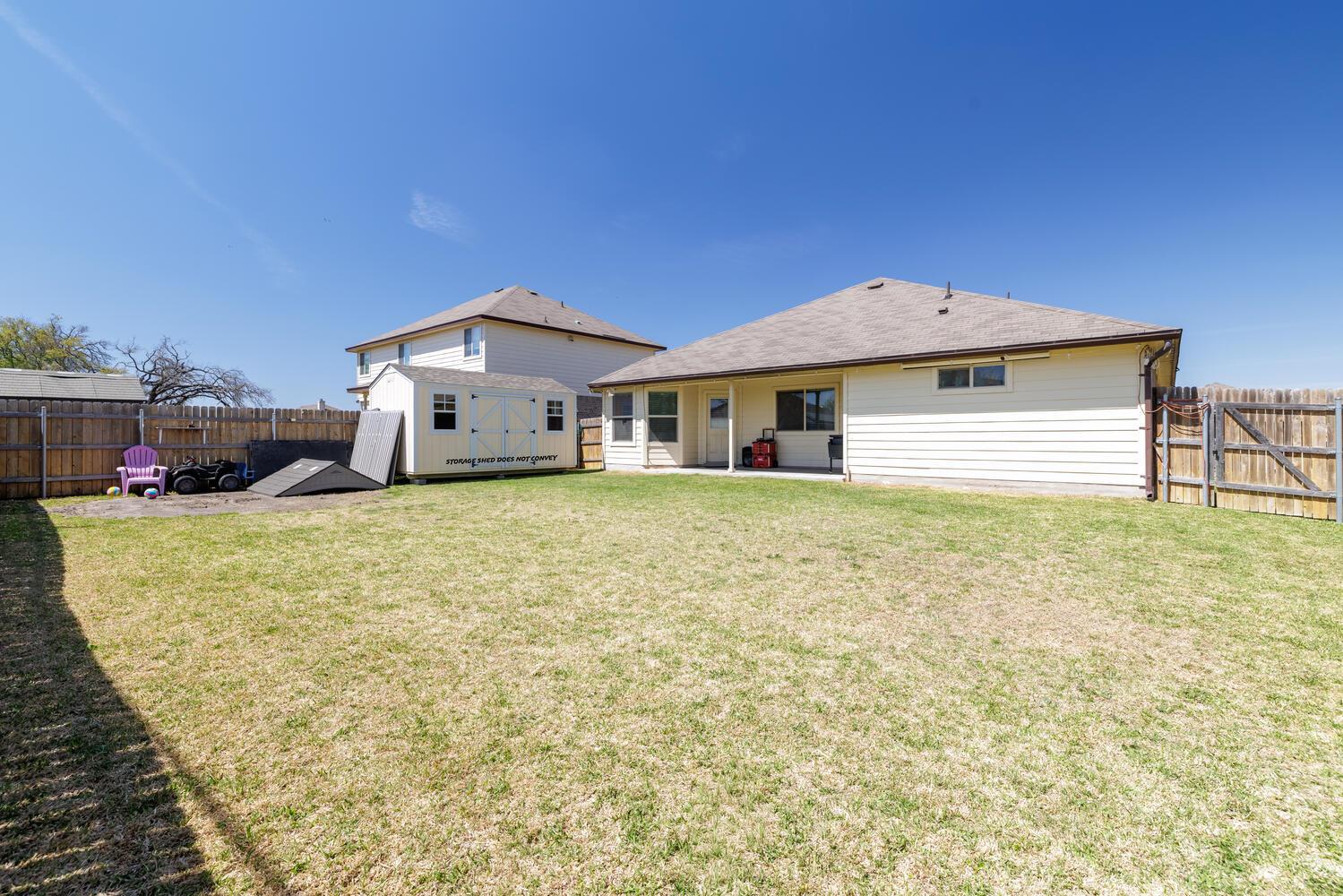 302 Paddock Ln, Killeen, TX 76542