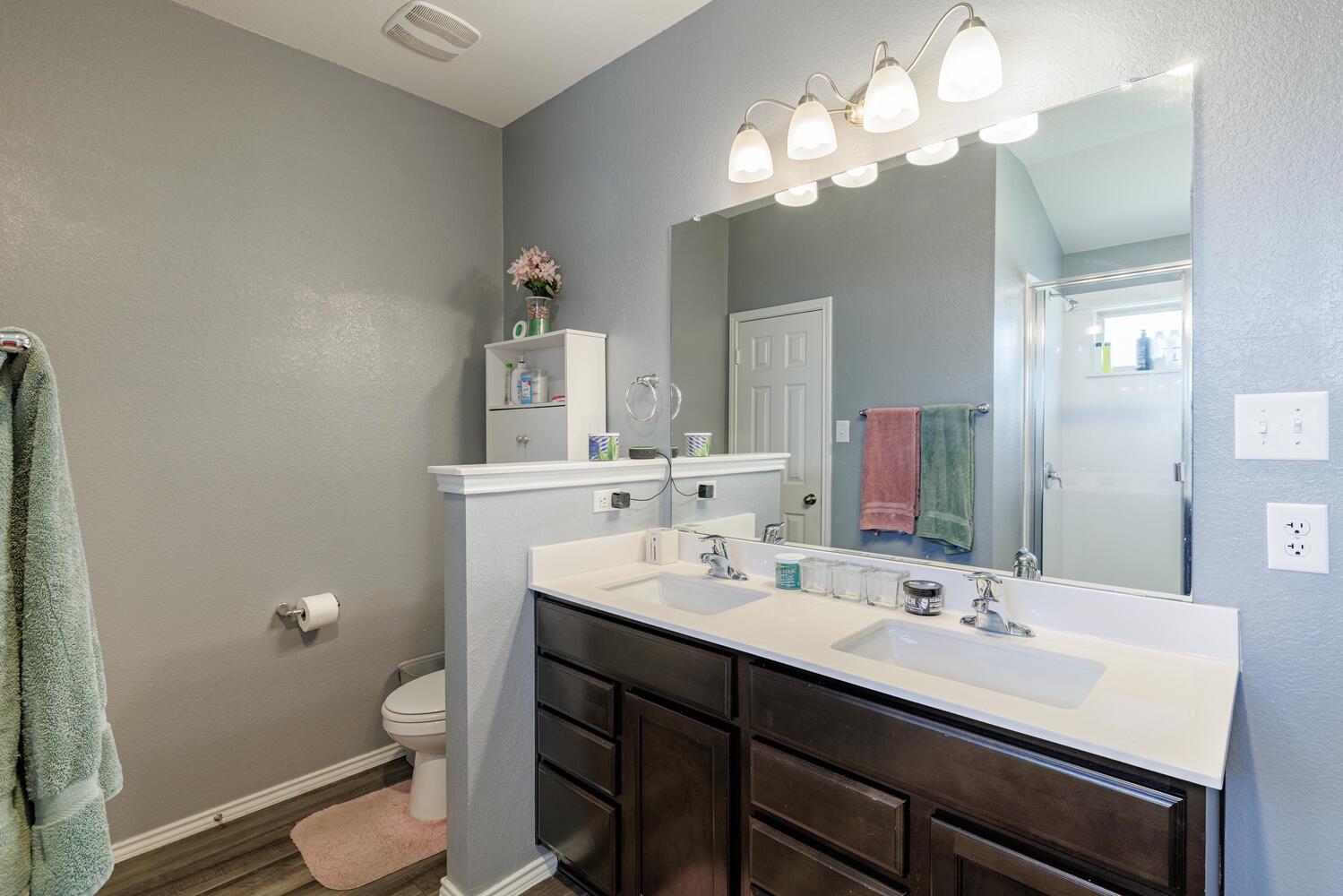 302 Paddock Ln, Killeen, TX 76542