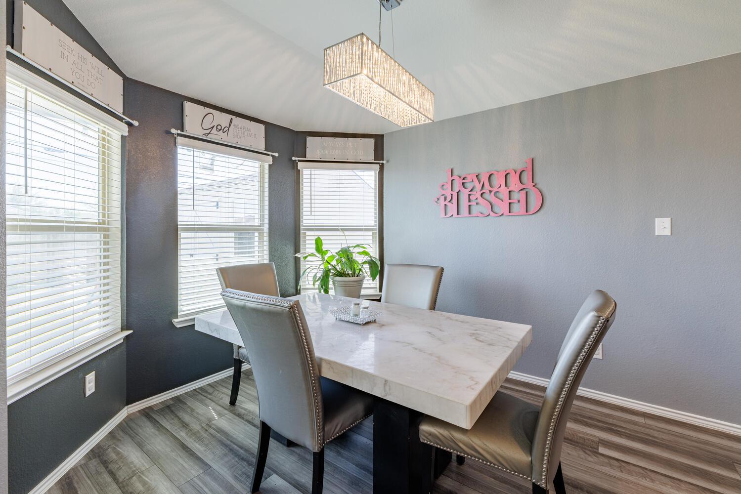 302 Paddock Ln, Killeen, TX 76542