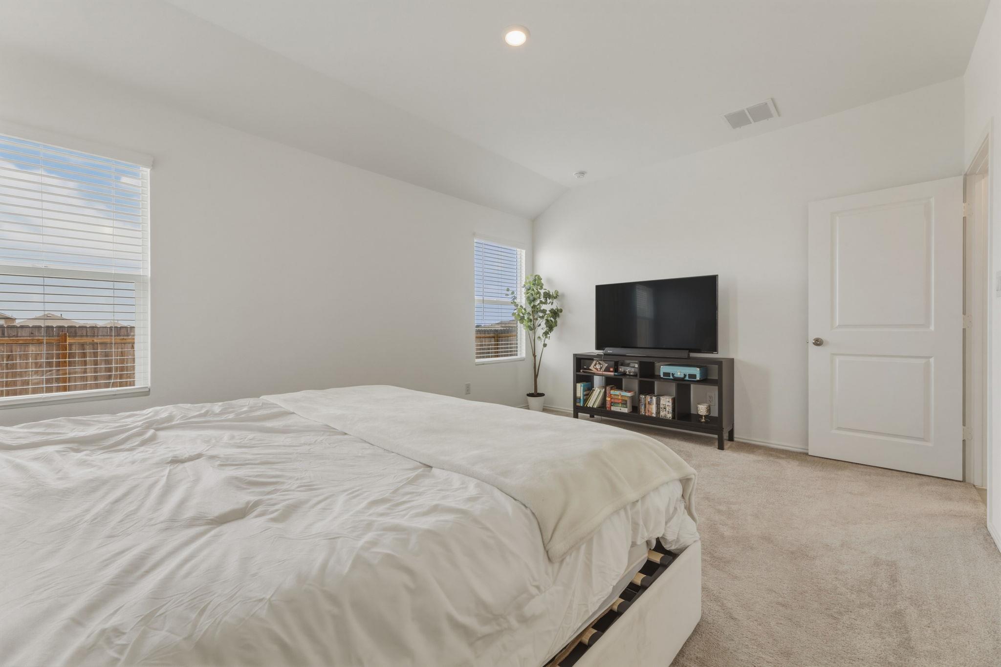 185 Sormonne Loop, Kyle, TX 78640