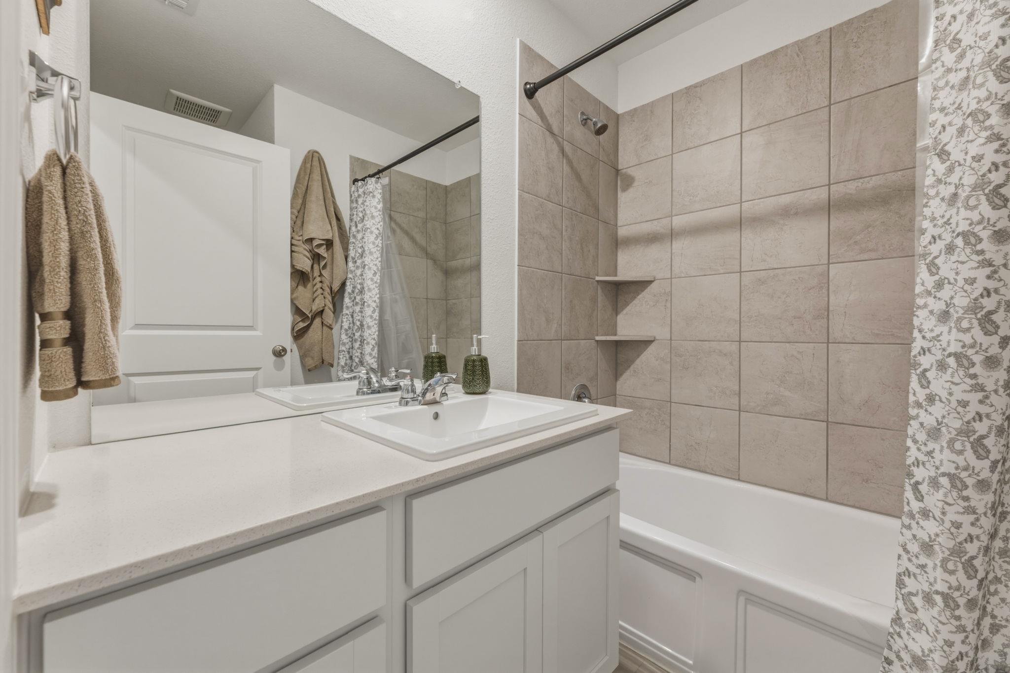 185 Sormonne Loop, Kyle, TX 78640