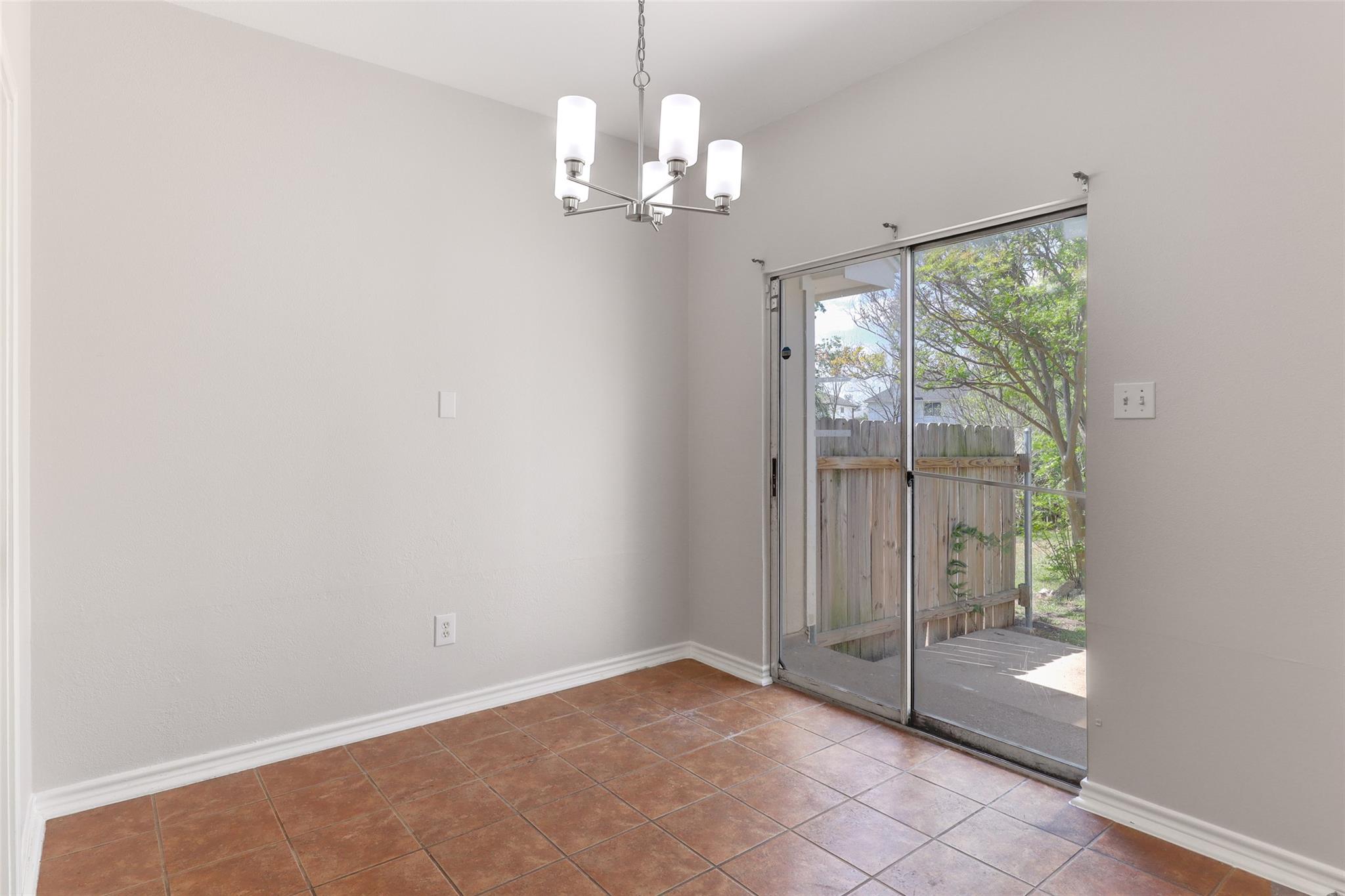 927 Picadilly Dr, Pflugerville, TX 78660