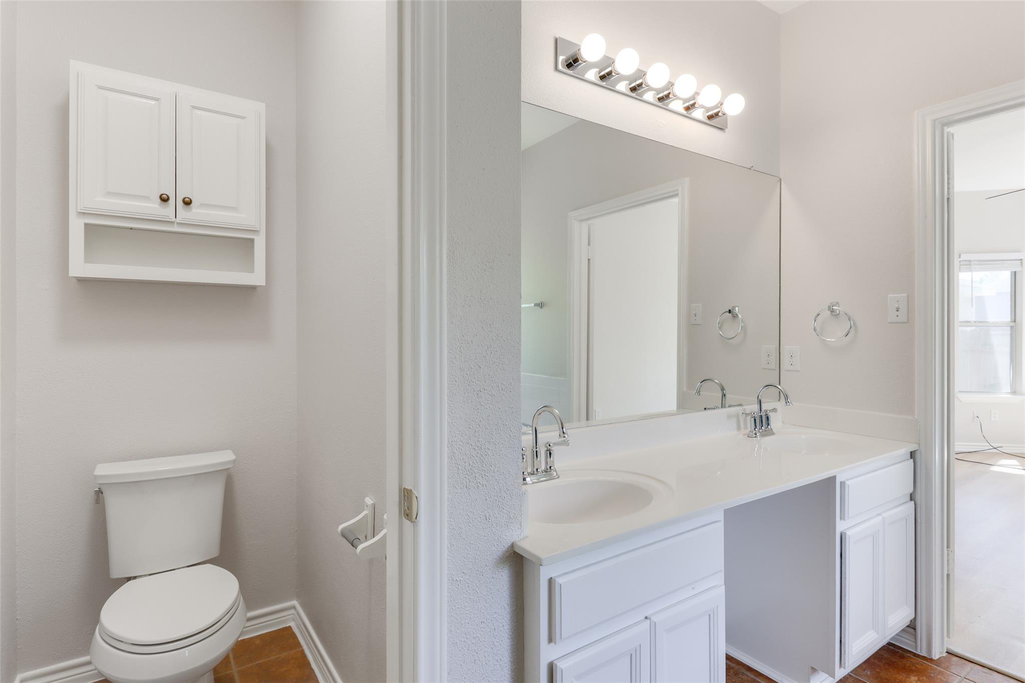 927 Picadilly Dr, Pflugerville, TX 78660