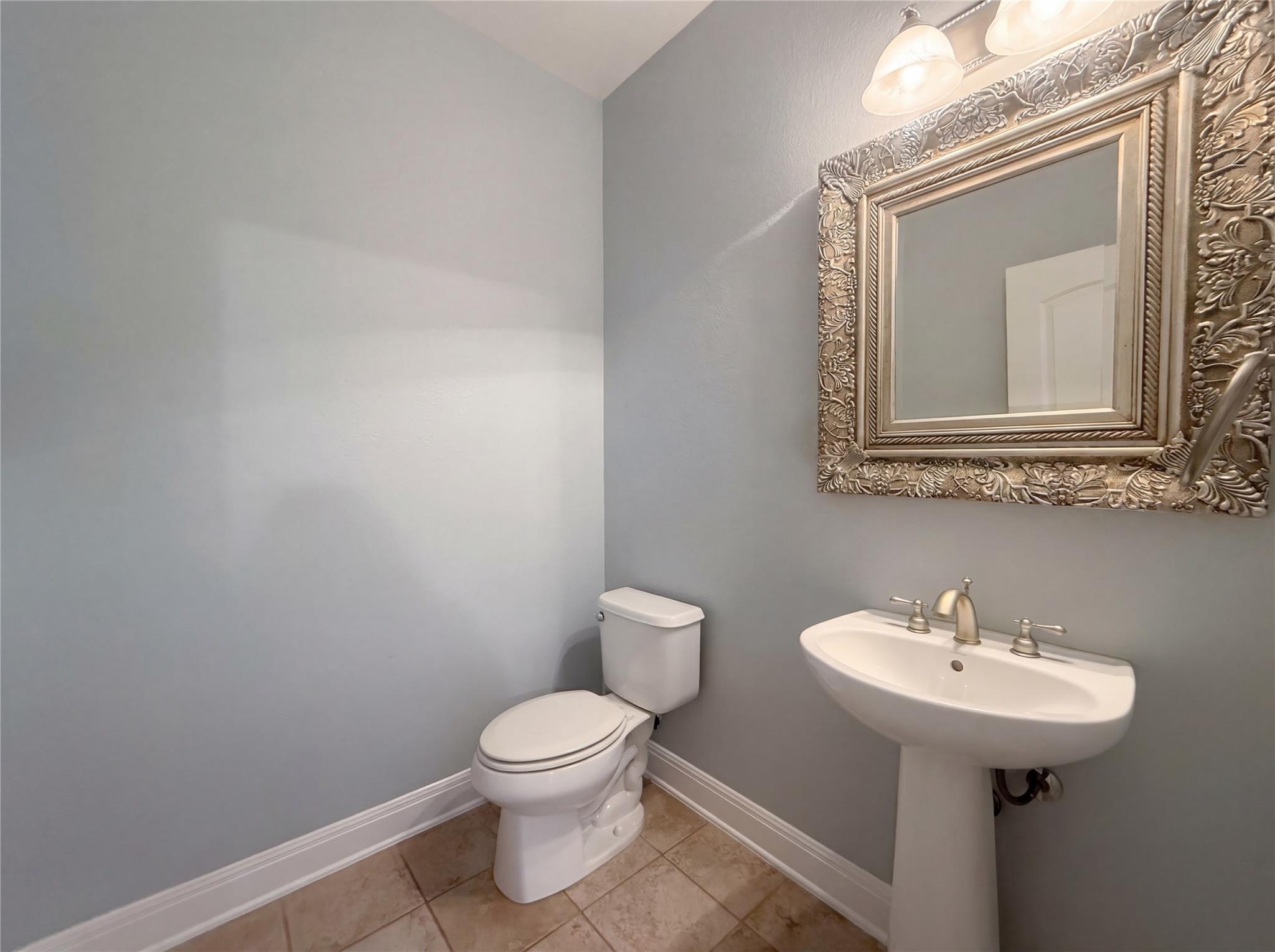 104 Perpetuation Dr, Austin, TX 78734