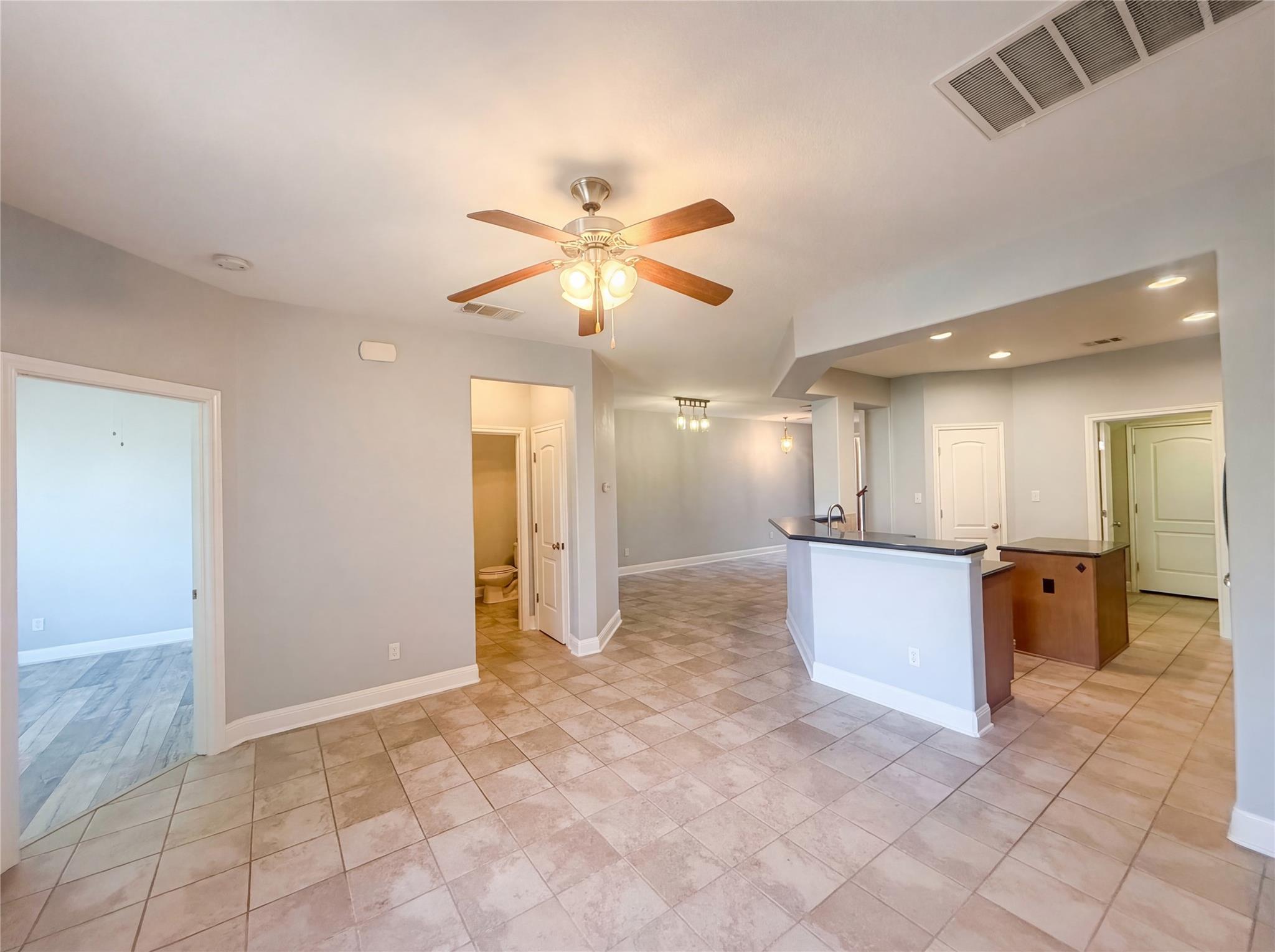 104 Perpetuation Dr, Austin, TX 78734