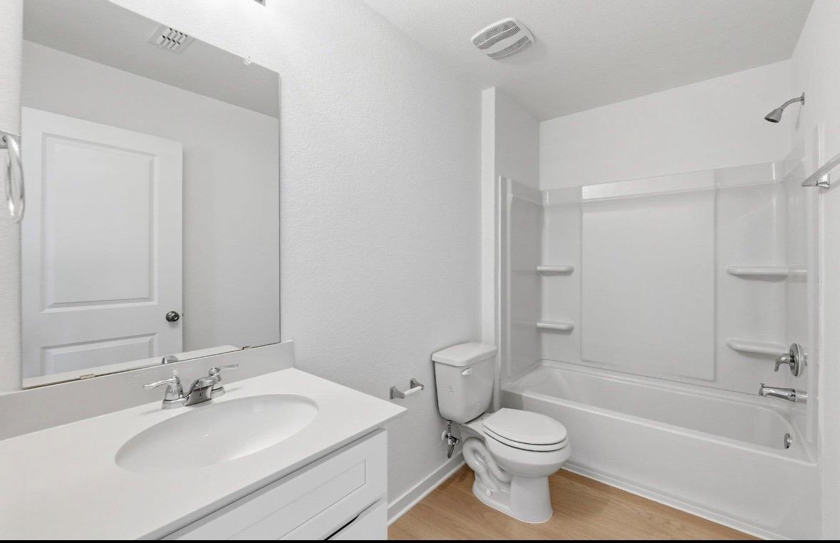 120 Golden Bell Way, Buda, TX 78610